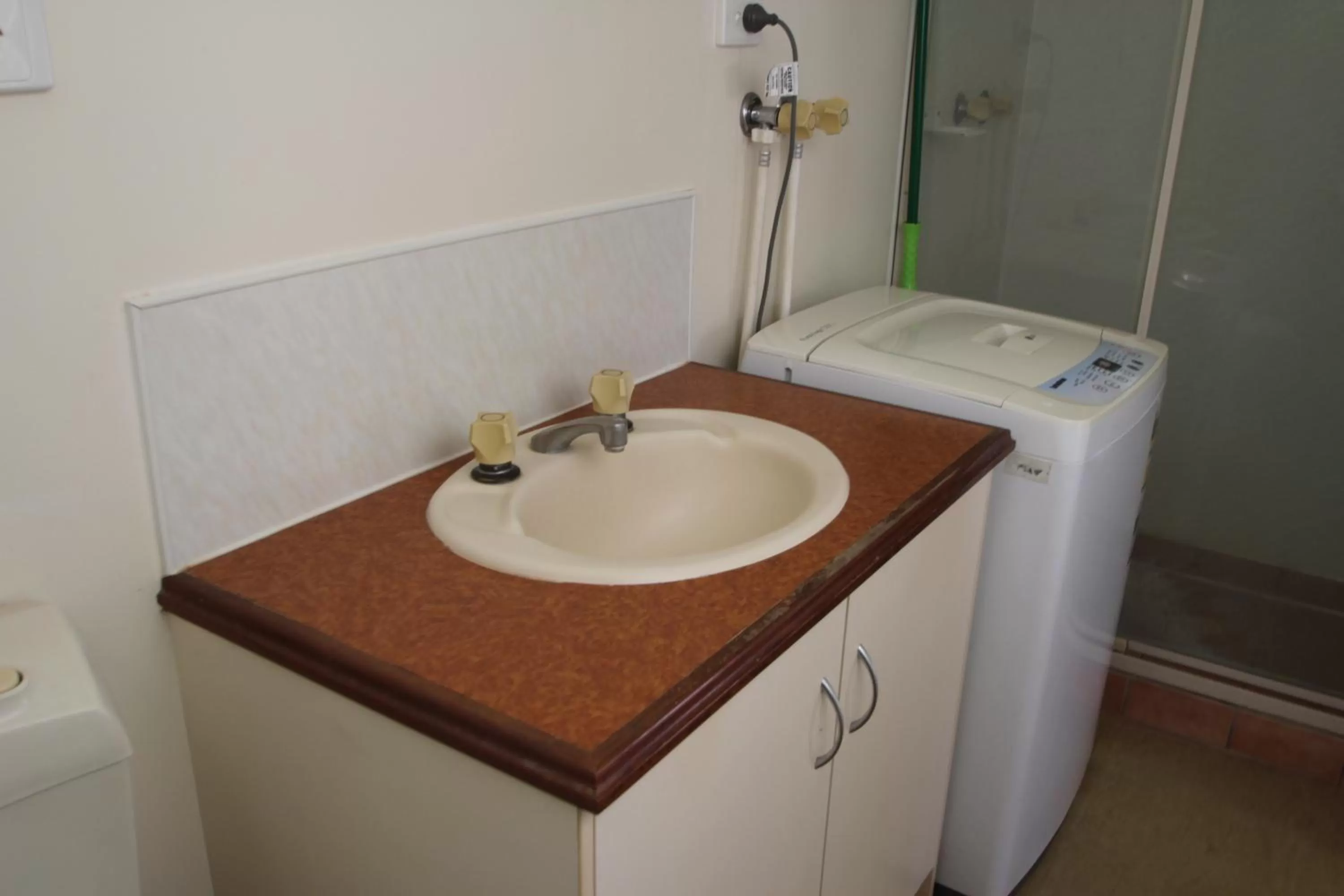 Bathroom in AAOK Karratha Caravan Park