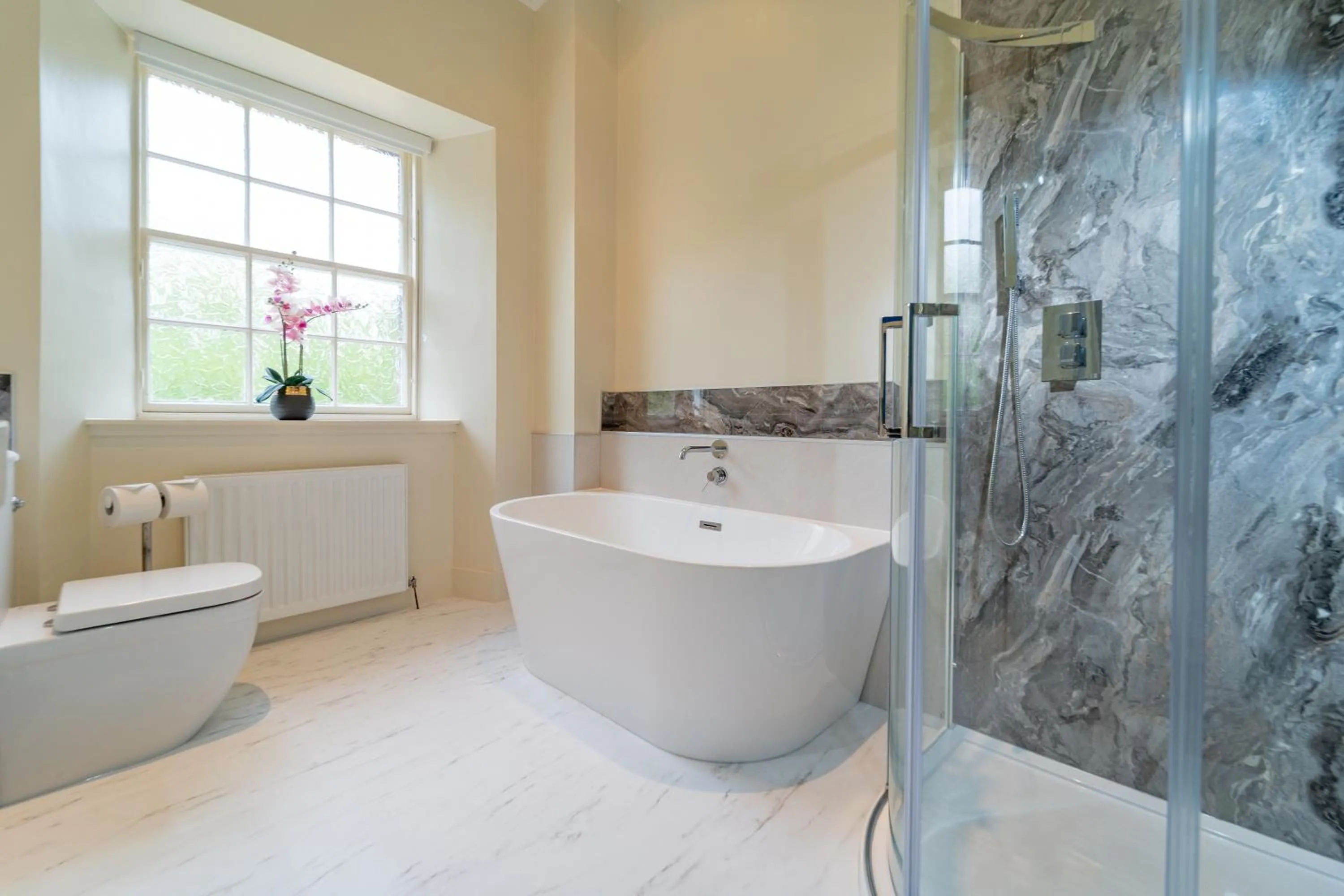 Bathroom in Bankton House