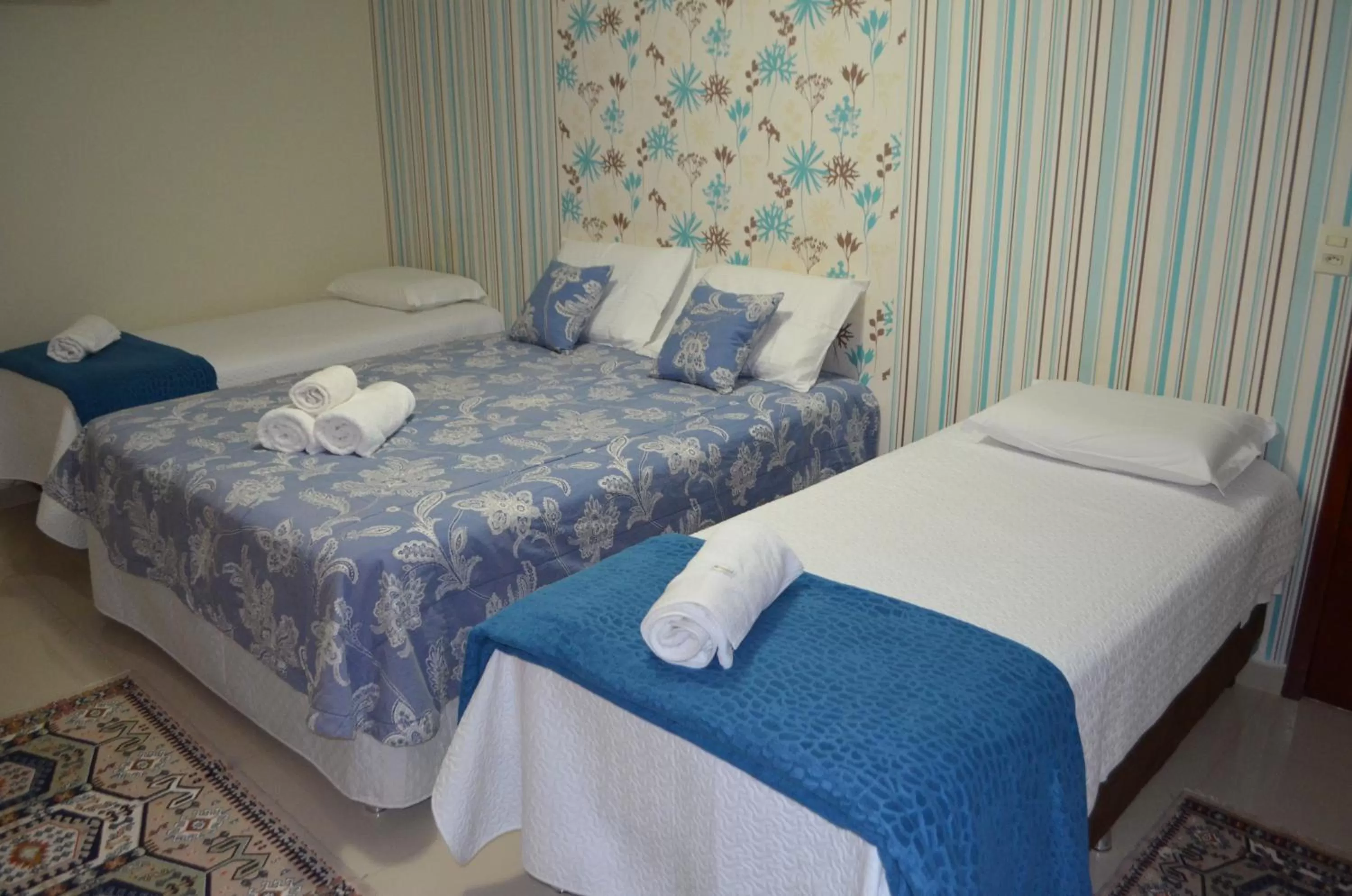 Property building, Bed in Foz Casa do Turista