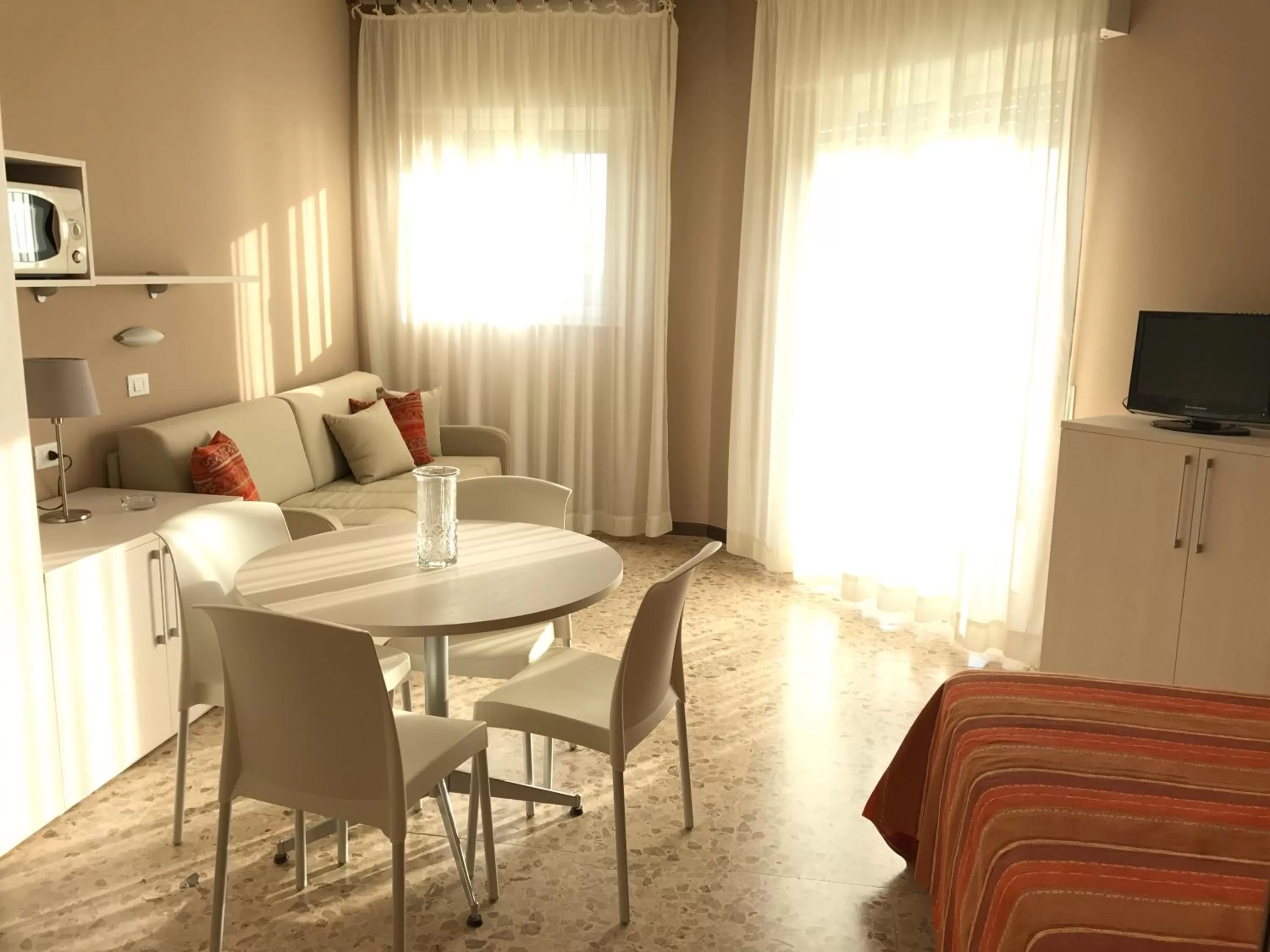 Studio with Sea View in Residence Sabrina