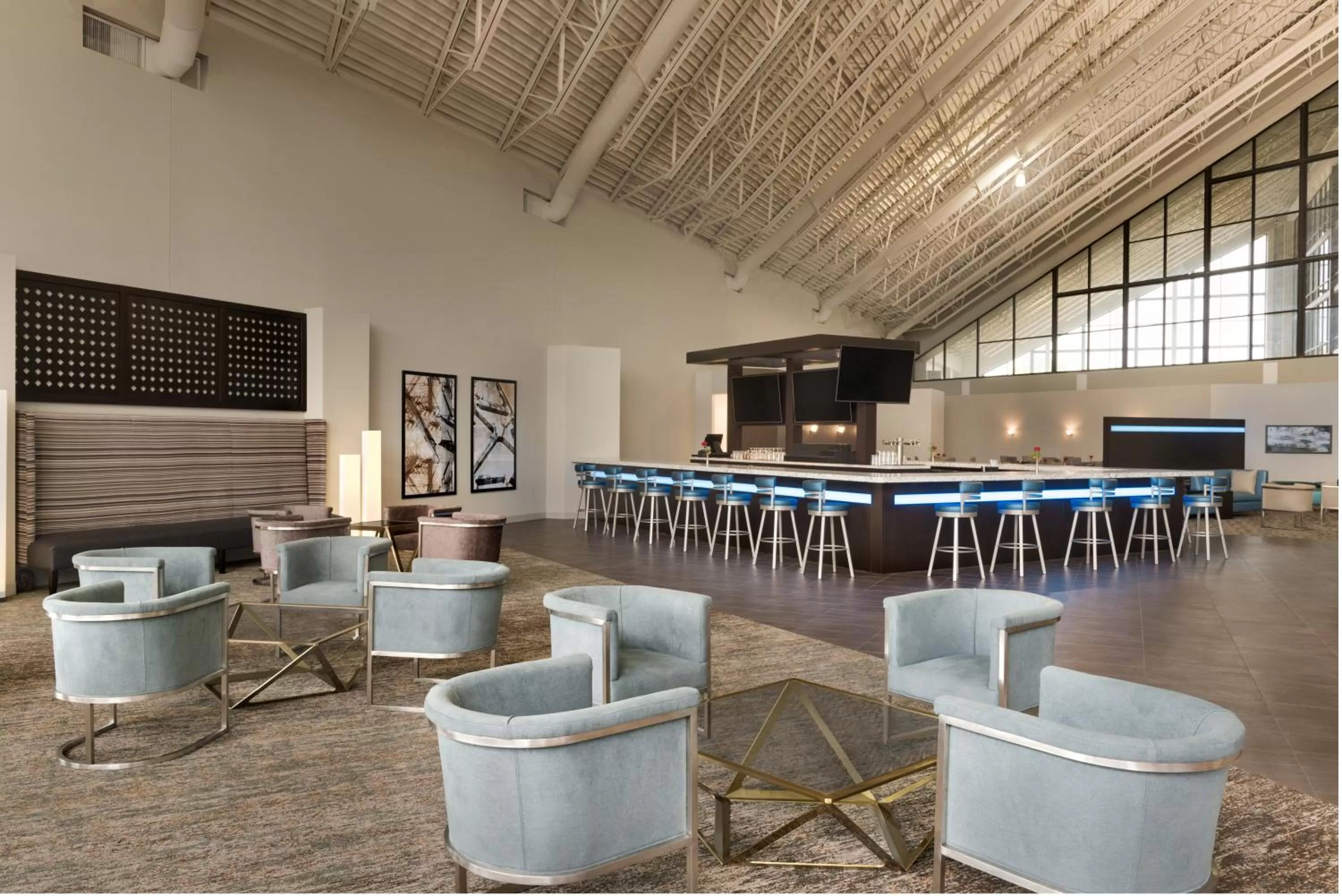 Lobby or reception in Holiday Inn - Bloomington - Normal by IHG