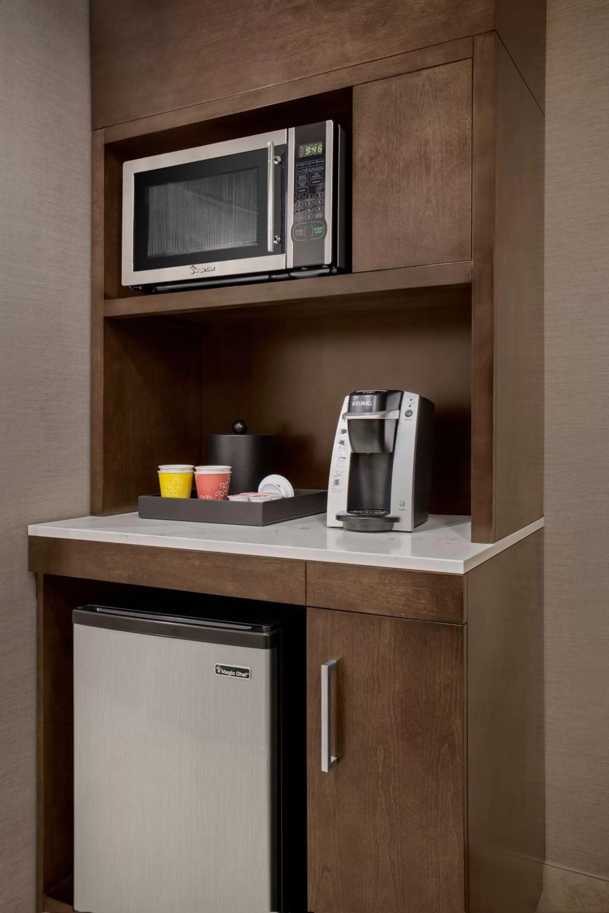 Kitchen or kitchenette in Hilton Garden Inn Lubbock