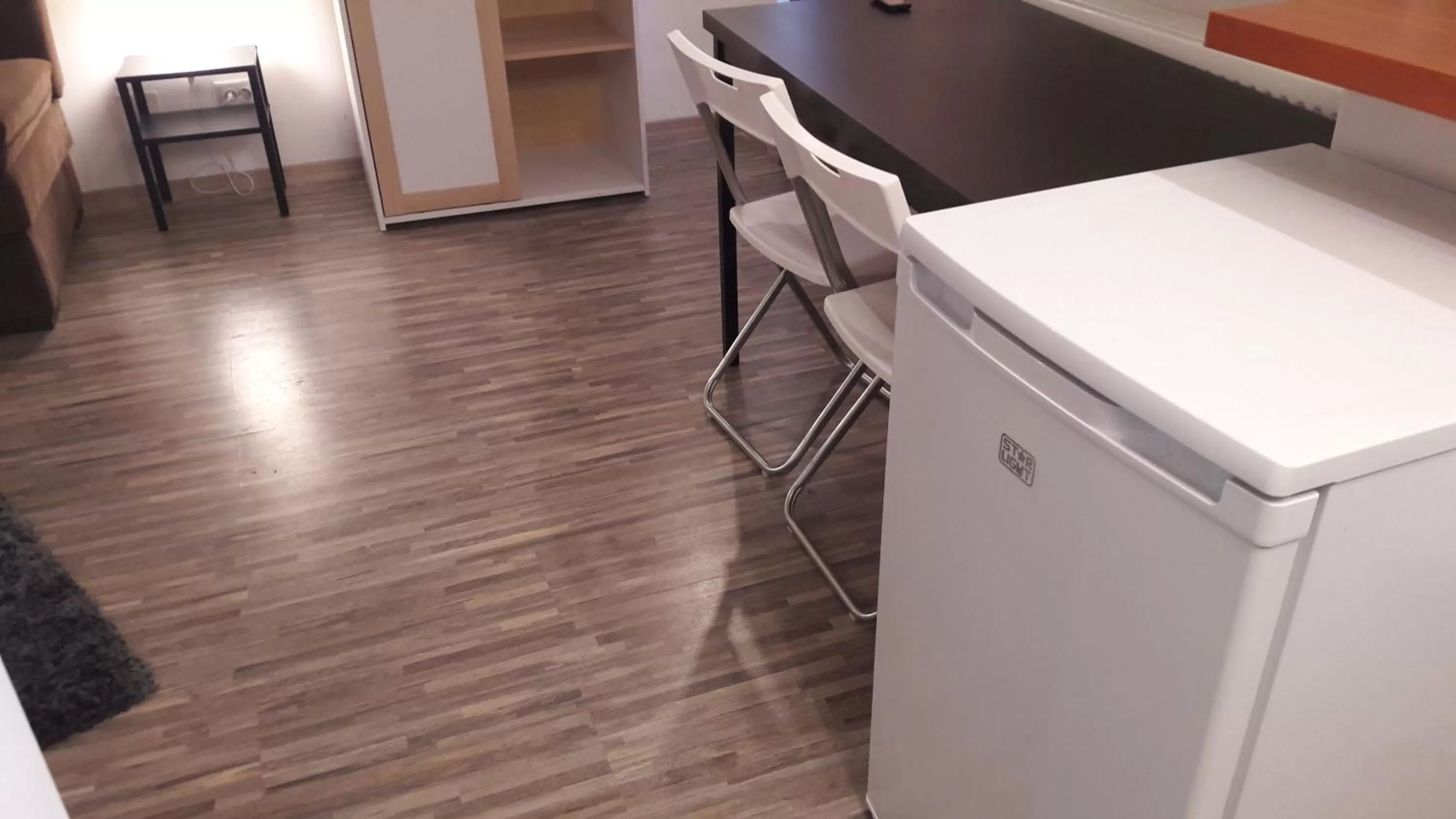 The Floor Piata Unirii