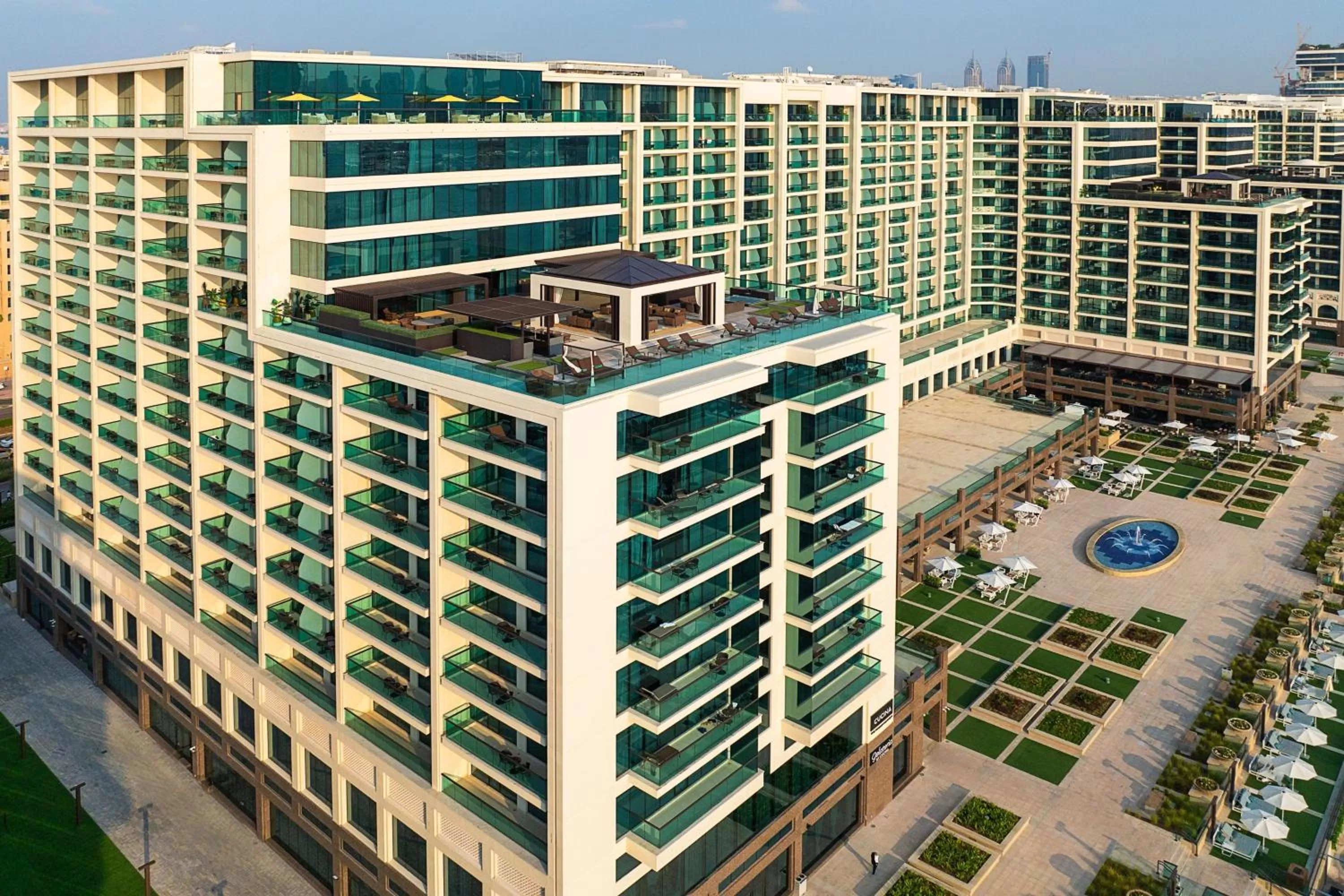 Beach in Marriott Resort Palm Jumeirah, Dubai
