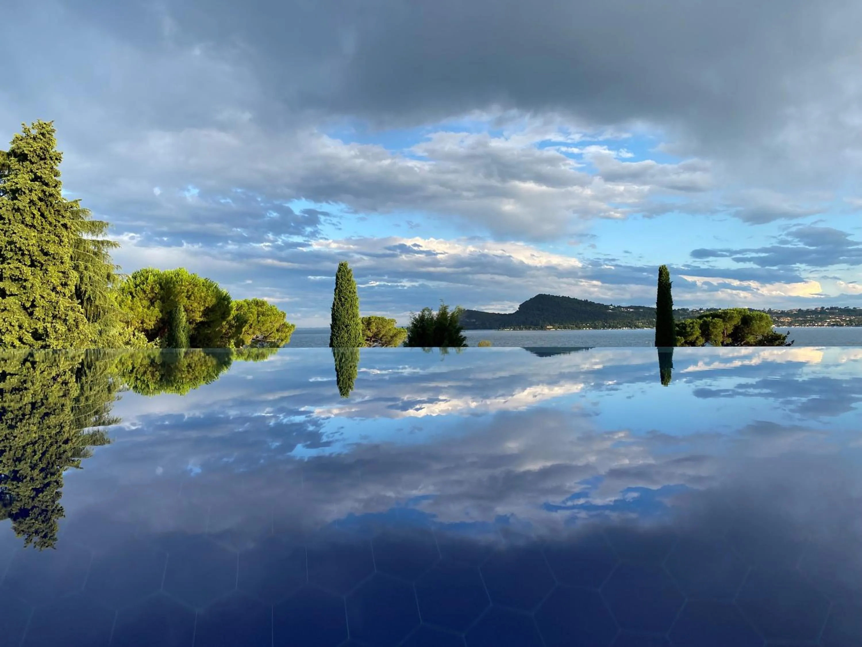 Swimming pool in Lamasu RioVerde - Lago di Garda