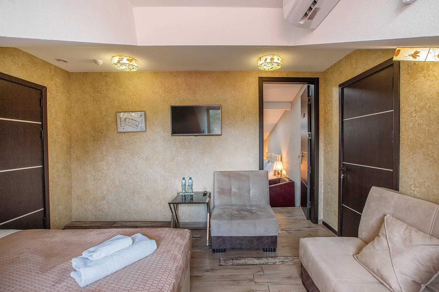 Bed in Hotel Aivani Old Tbilisi