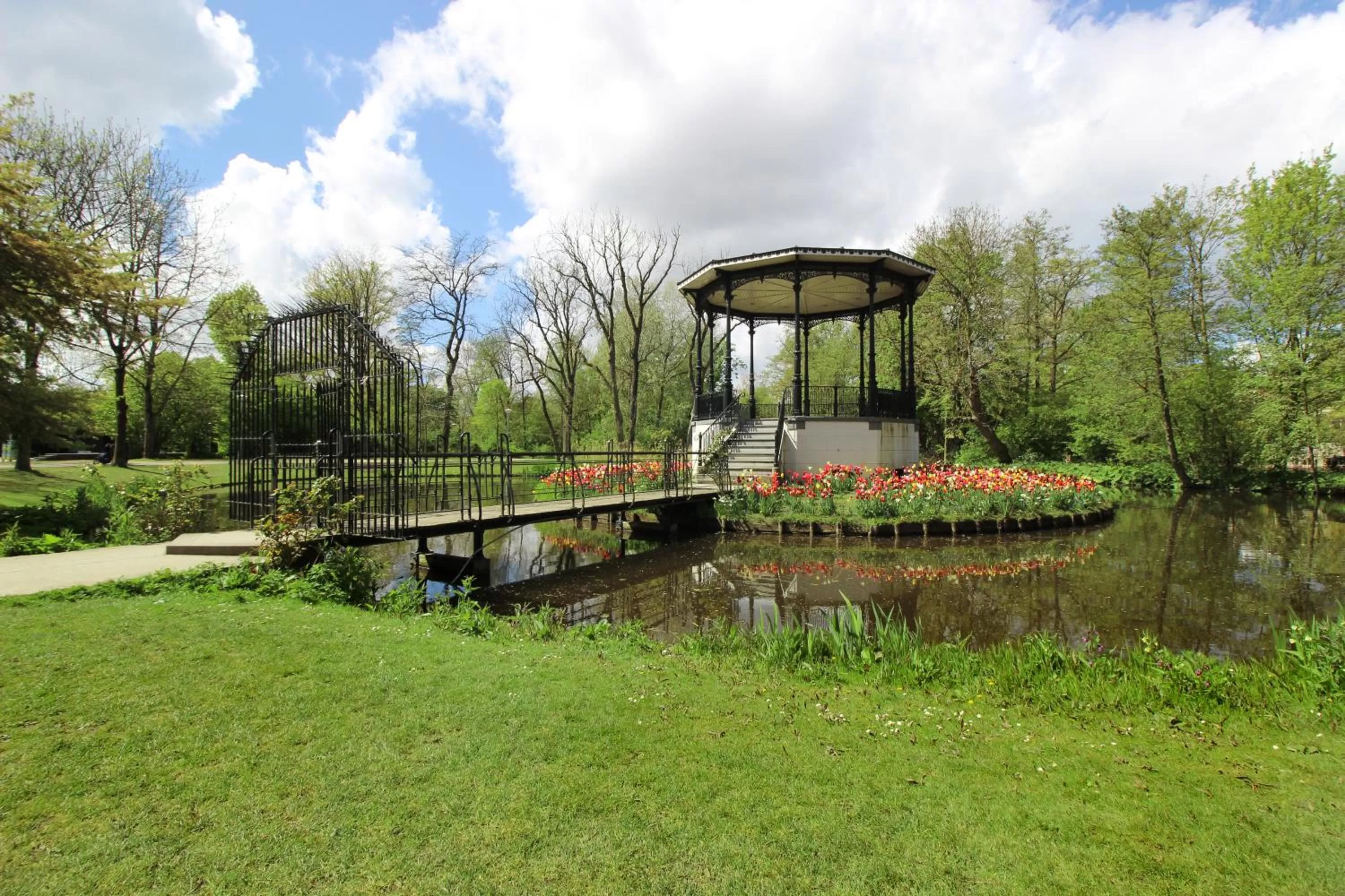 Nearby landmark in Guesthouse Prinsencanal 2