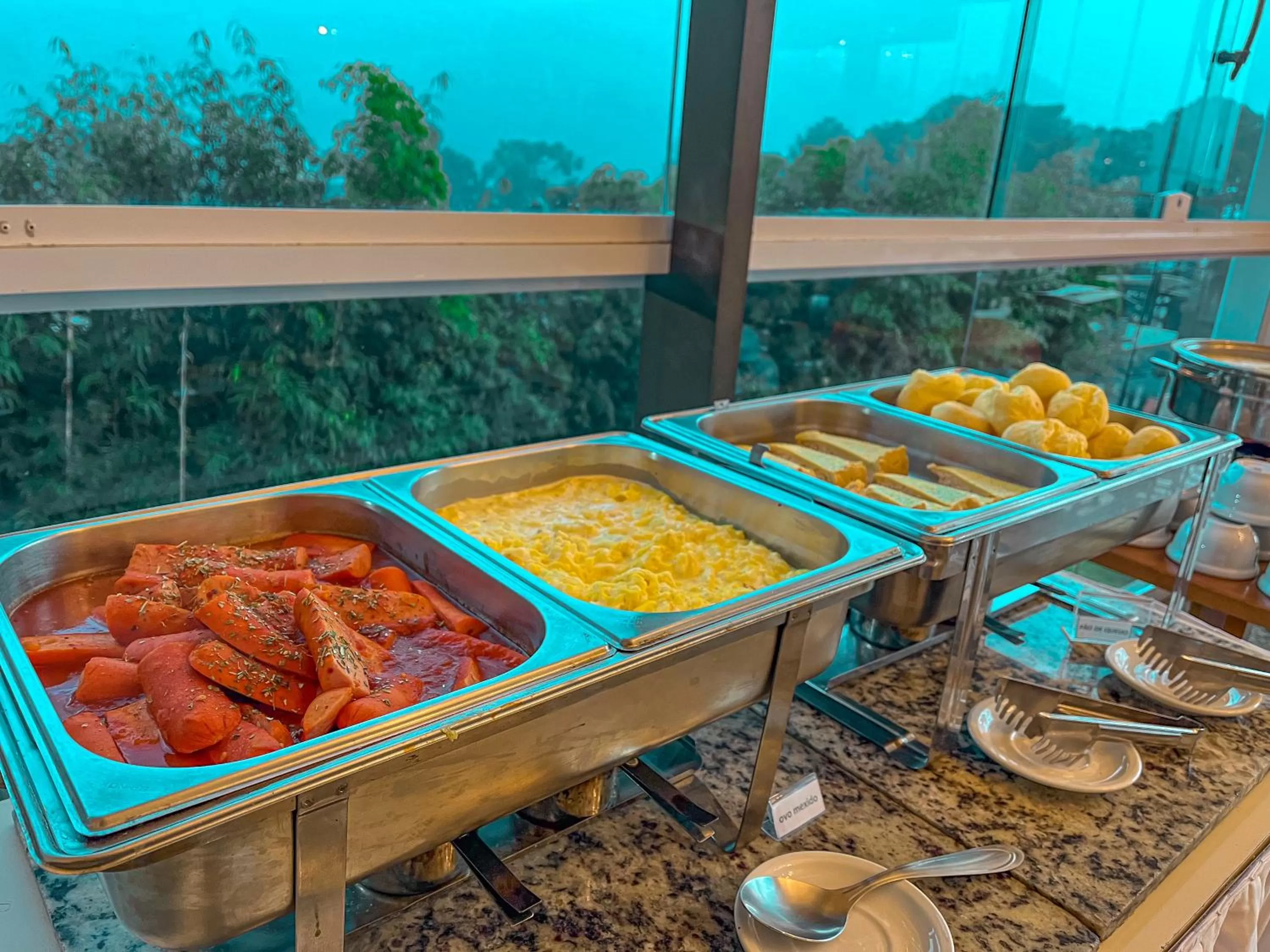 Restaurant/places to eat in Hotel Dan Inn Campos do Jordão