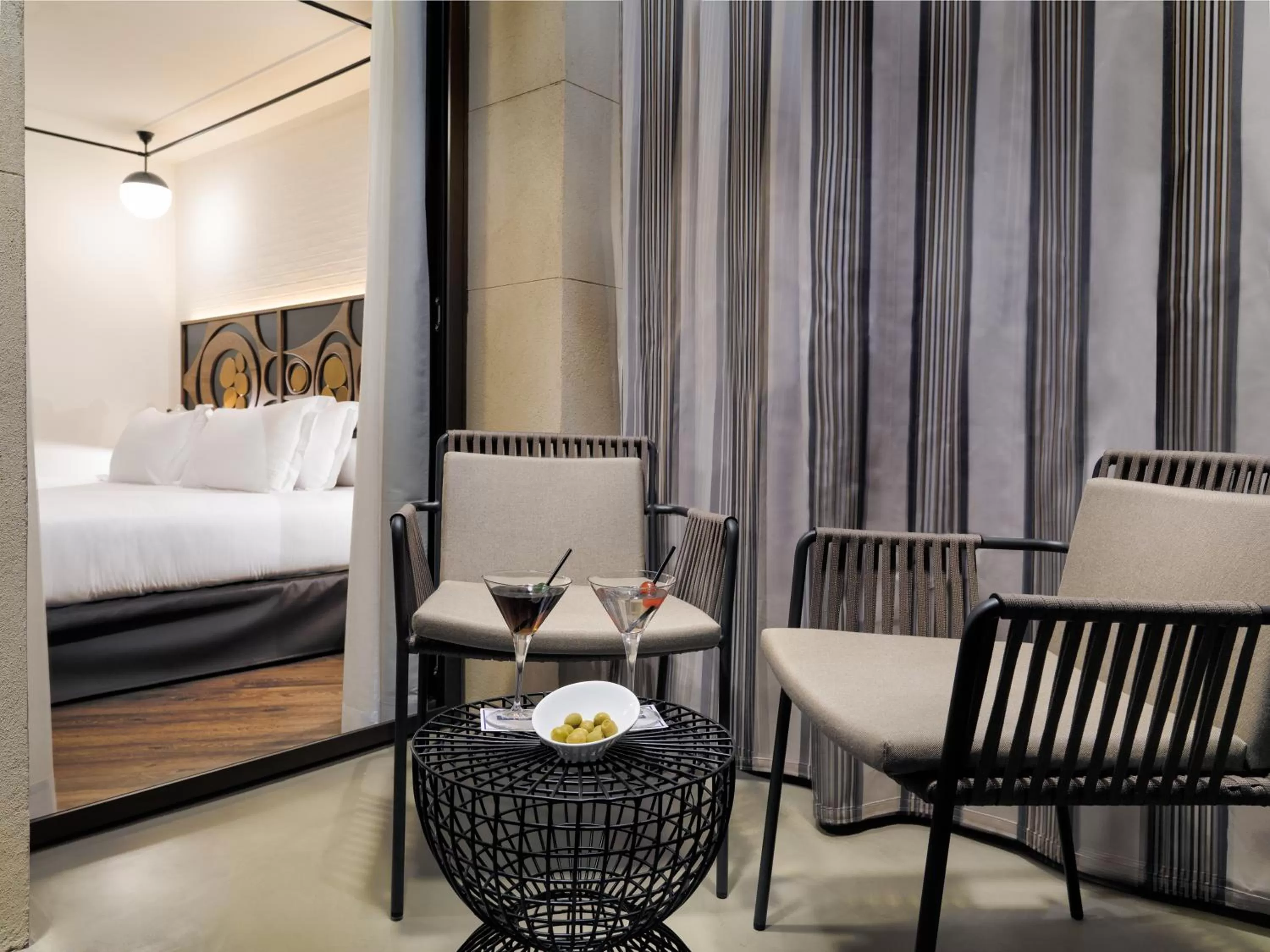 Balcony/Terrace, Seating Area in H10 Metropolitan 4* Sup