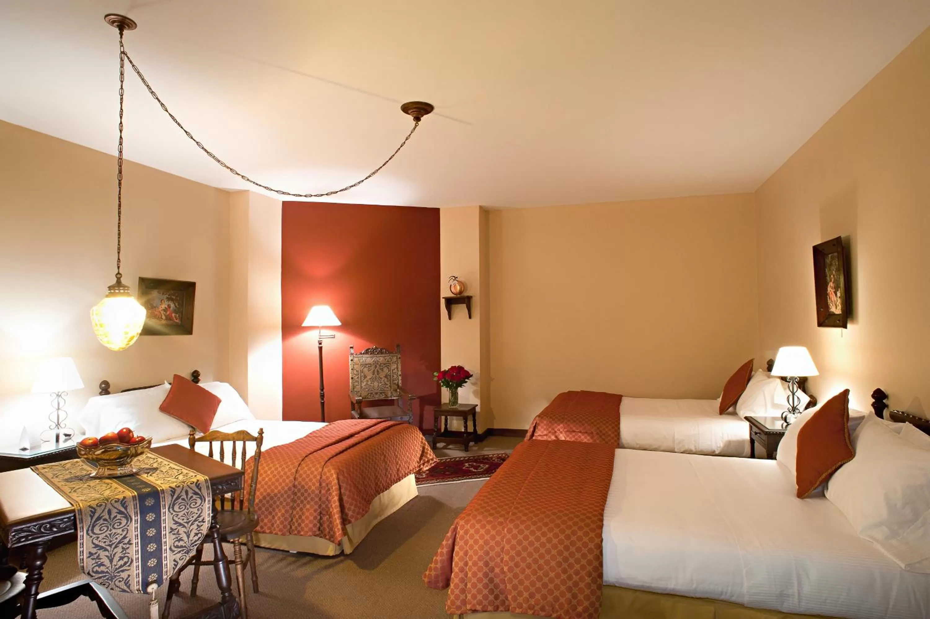 Bed in Hotel Dann Monasterio