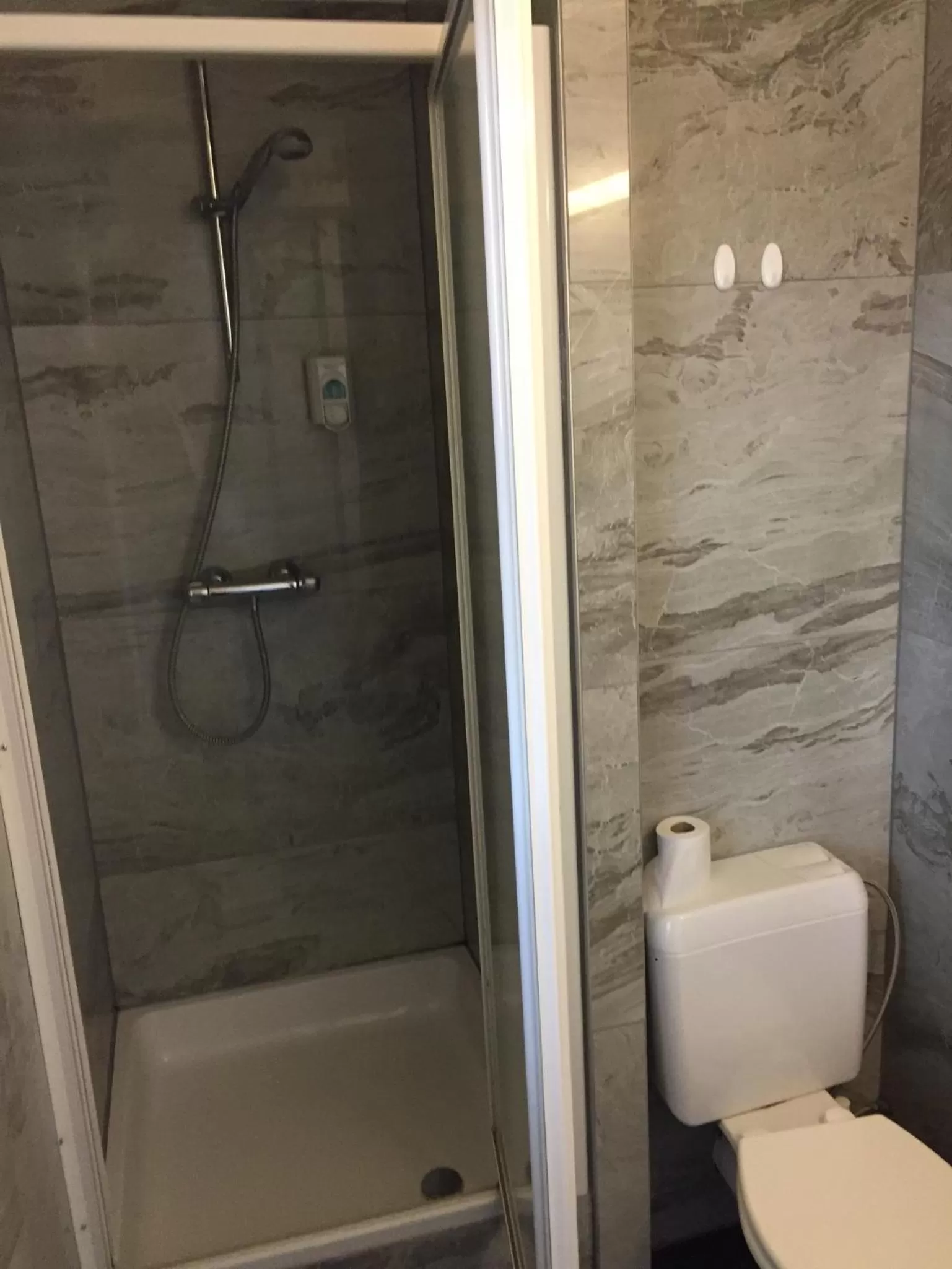 Bathroom in Vakantielogies Faja lobi