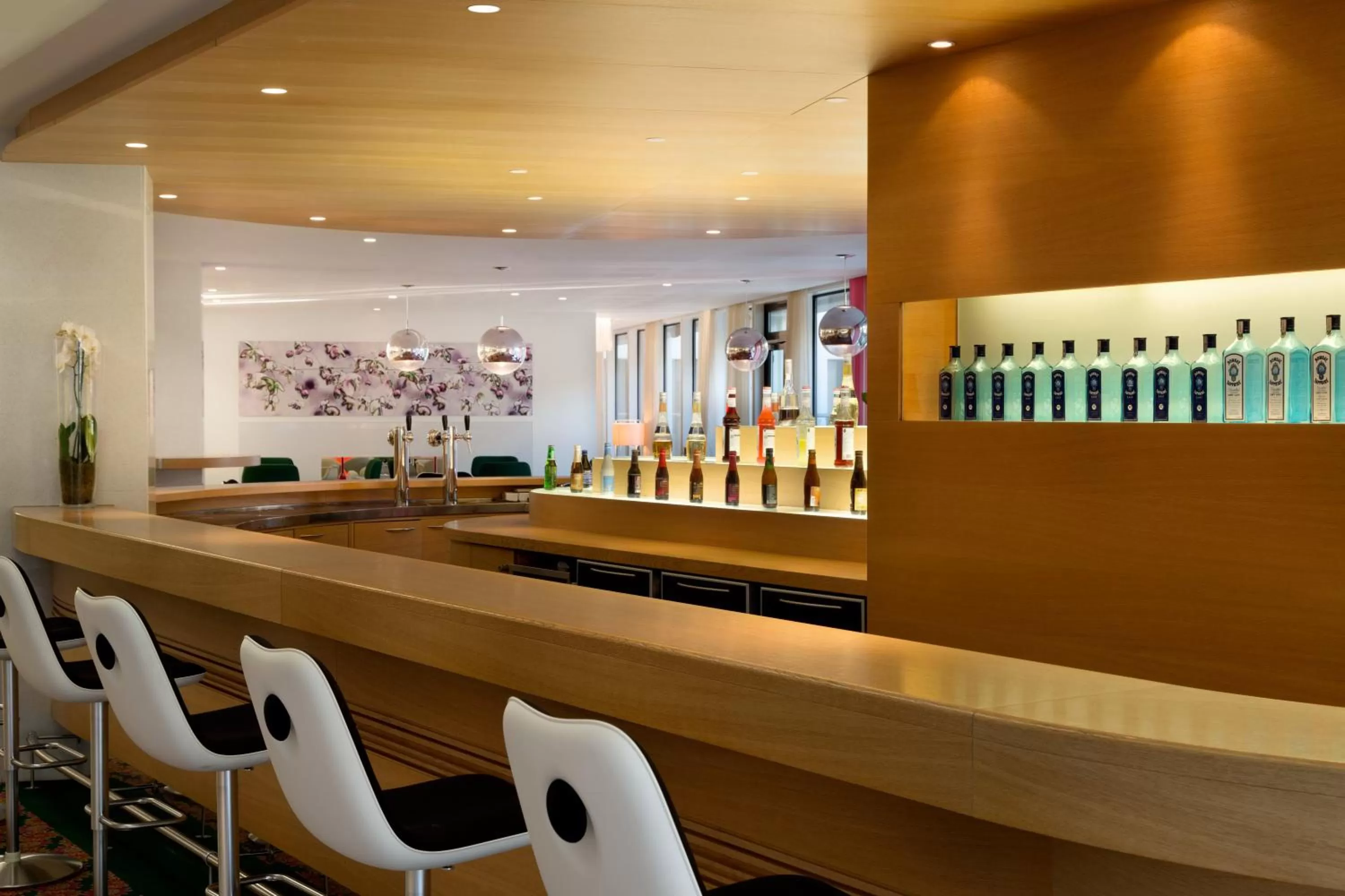 Lounge or bar in Hotel Dolce La Hulpe Brussels