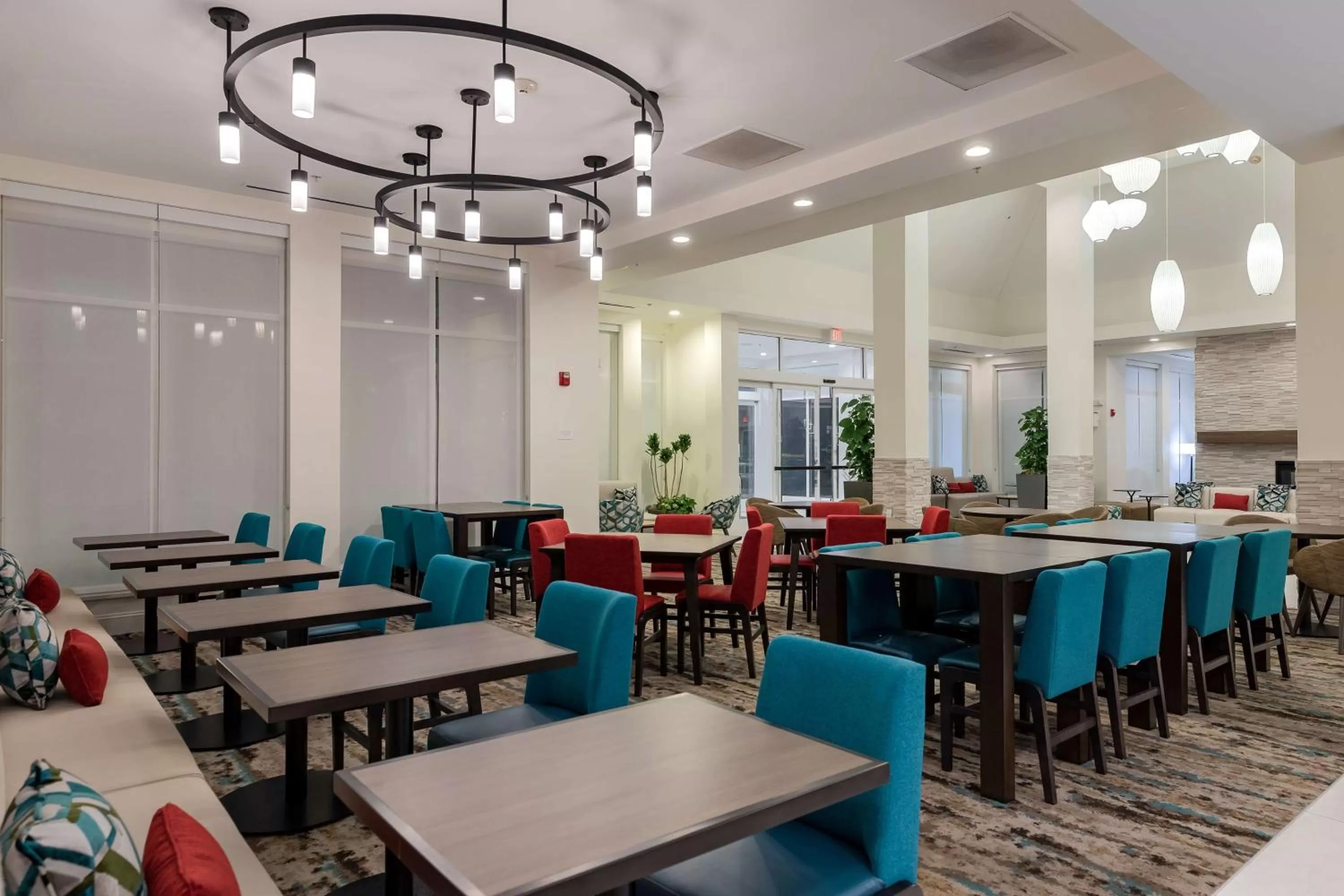 Restaurant/places to eat in Hilton Garden Inn Tifton