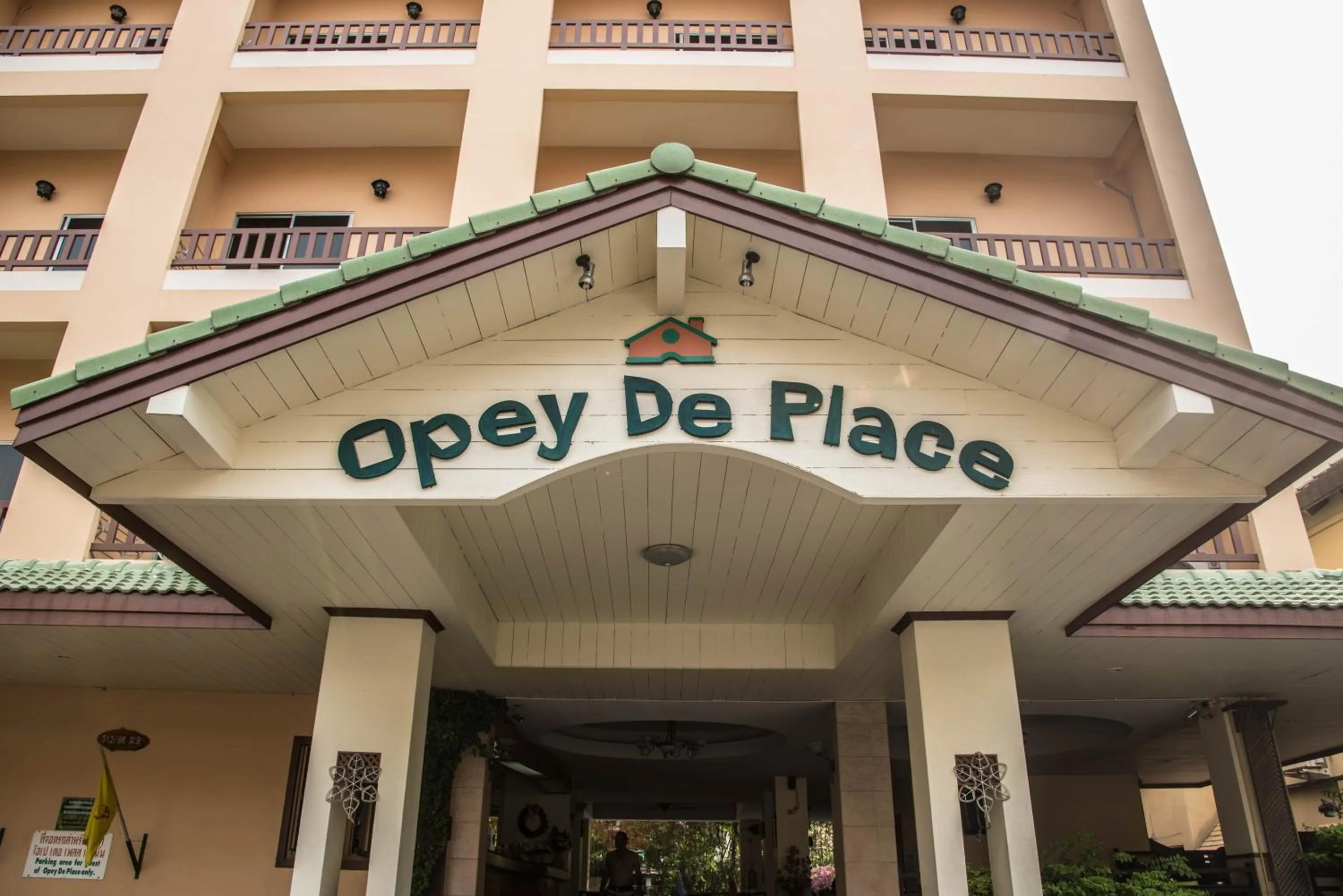Property logo or sign in Opey De Place