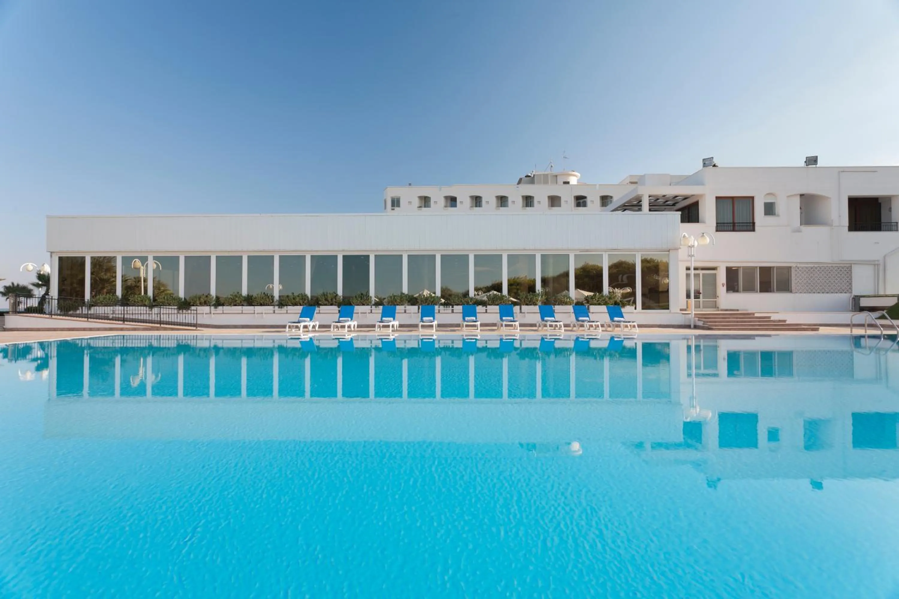 Swimming pool in Grand Hotel Costa Brada