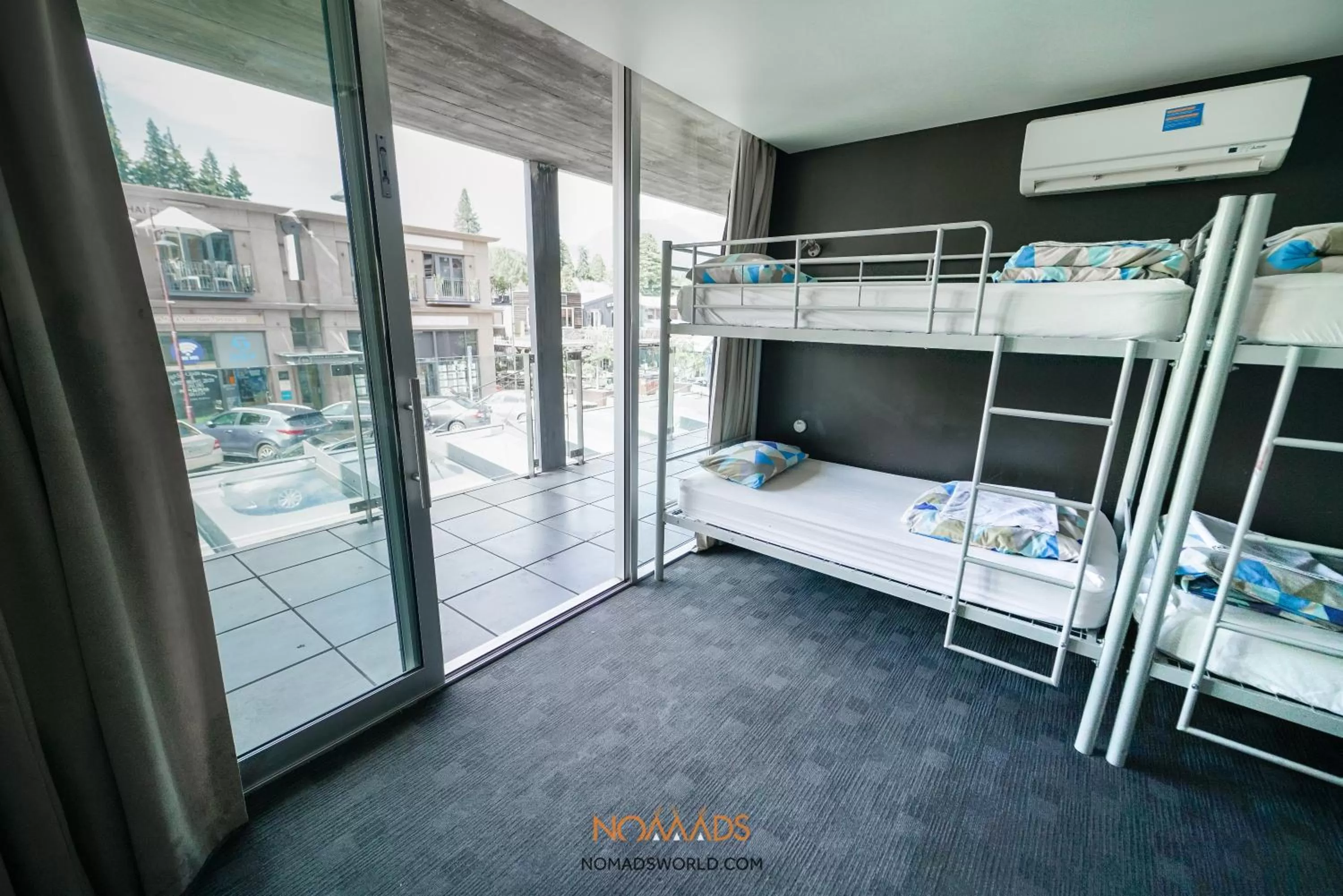 Photo of the whole room, Bed in Nomads Queenstown Hostel