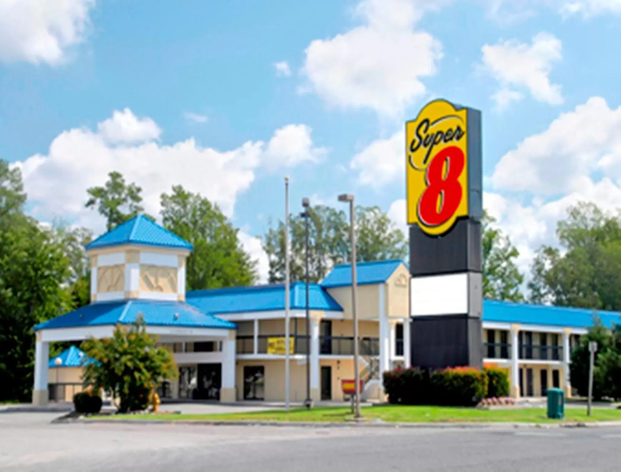 Super 8 by Wyndham Ruther Glen Kings Dominion Area Super 8 by Wyndham Ruther Glen Kings Dominion Area