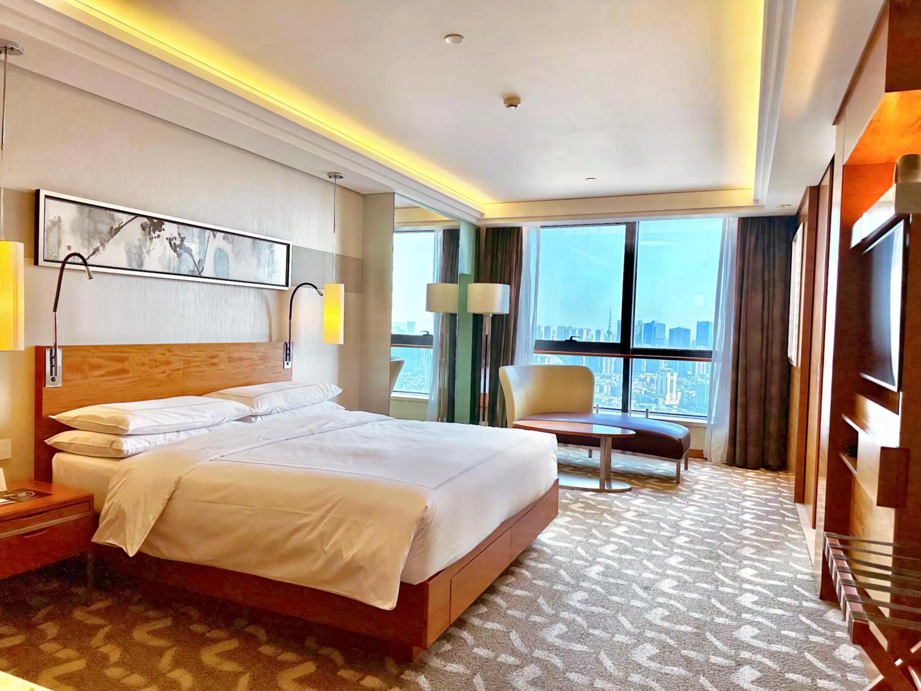 Bedroom, Bed in Swissotel Foshan, Guangdong