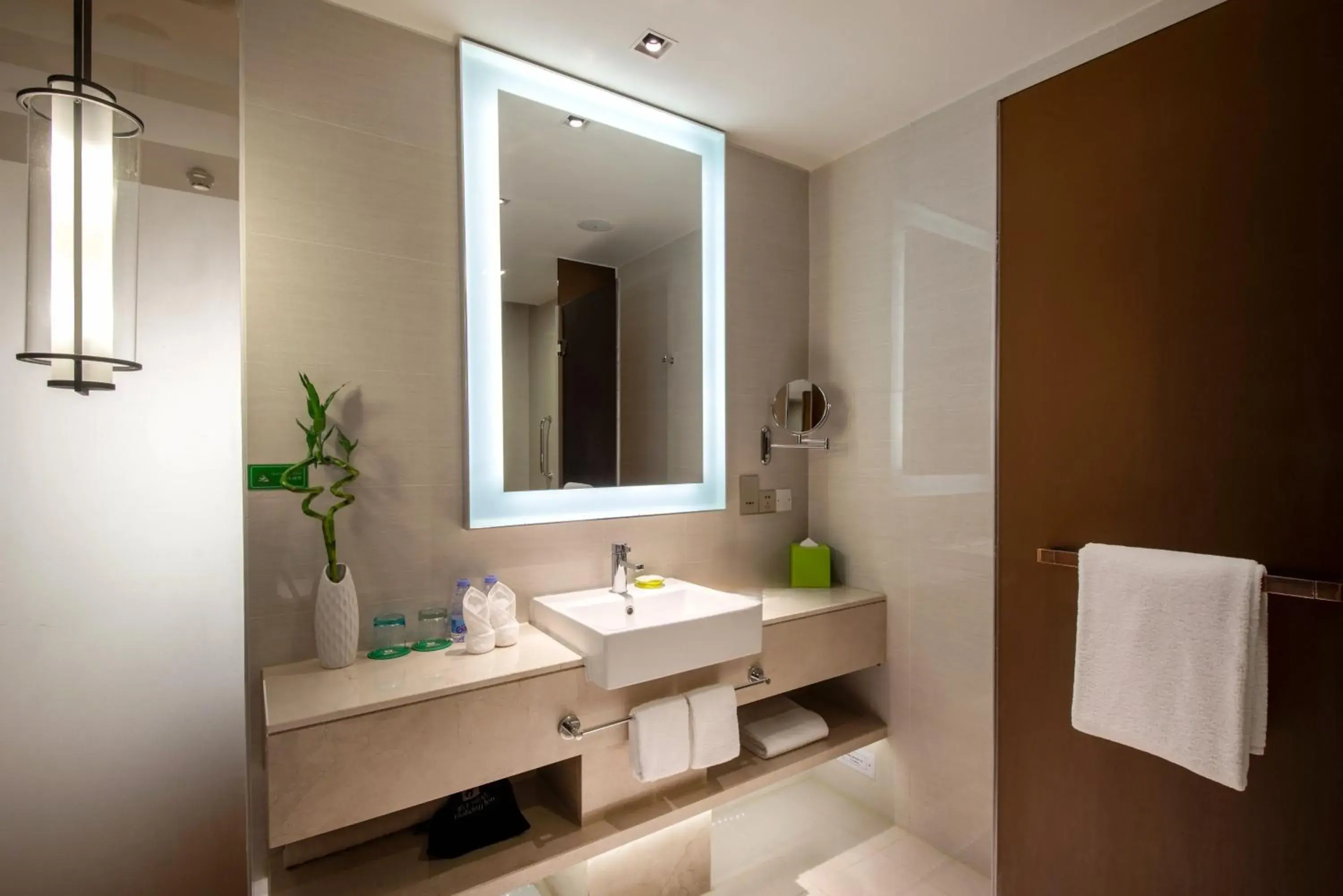 Twin Room in Junluxe Hotel Guangzhou Science City Twin Room in Junluxe Hotel Guangzhou Science City