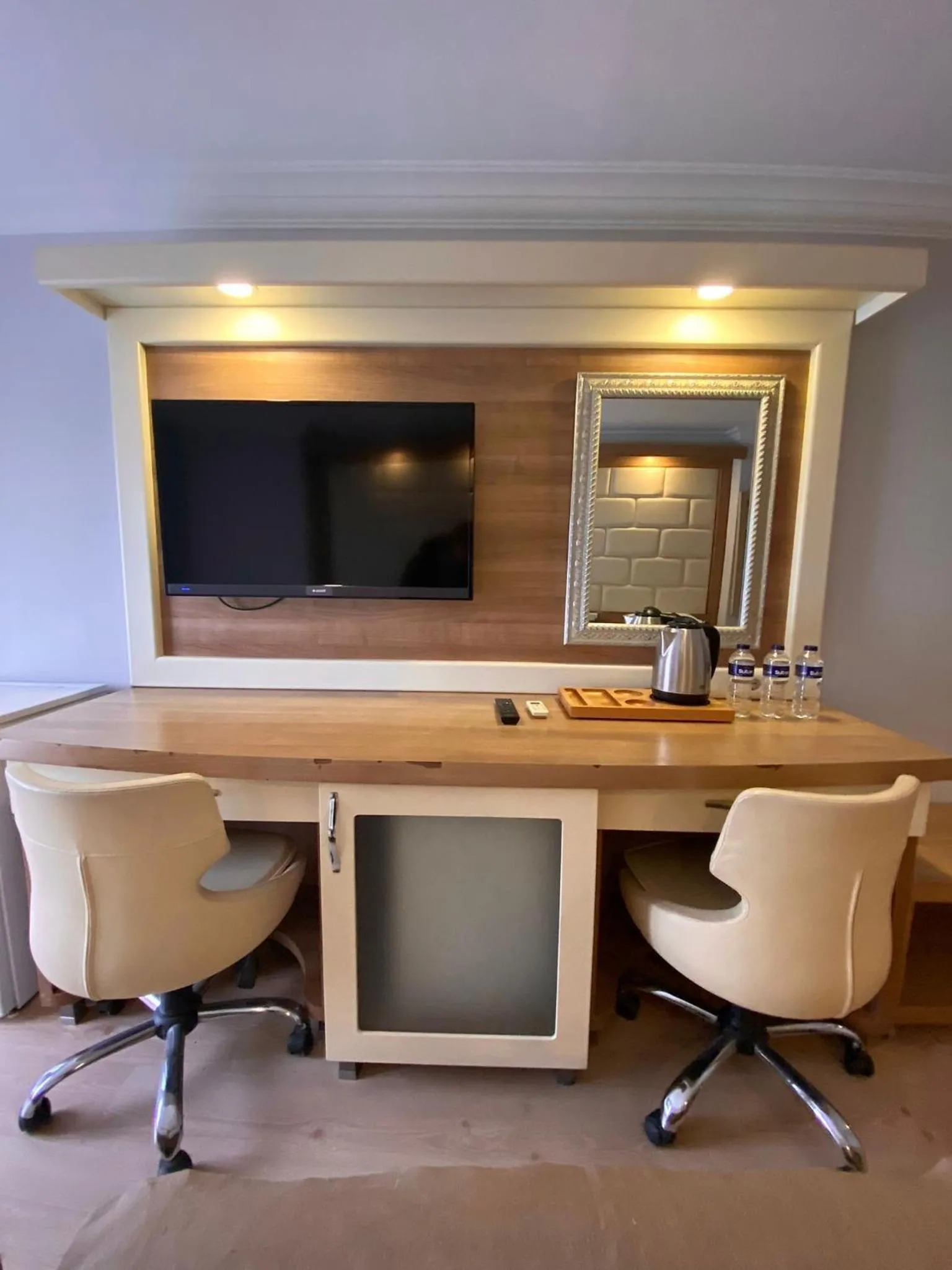 TV and multimedia in Kafkas Hotel Istanbul