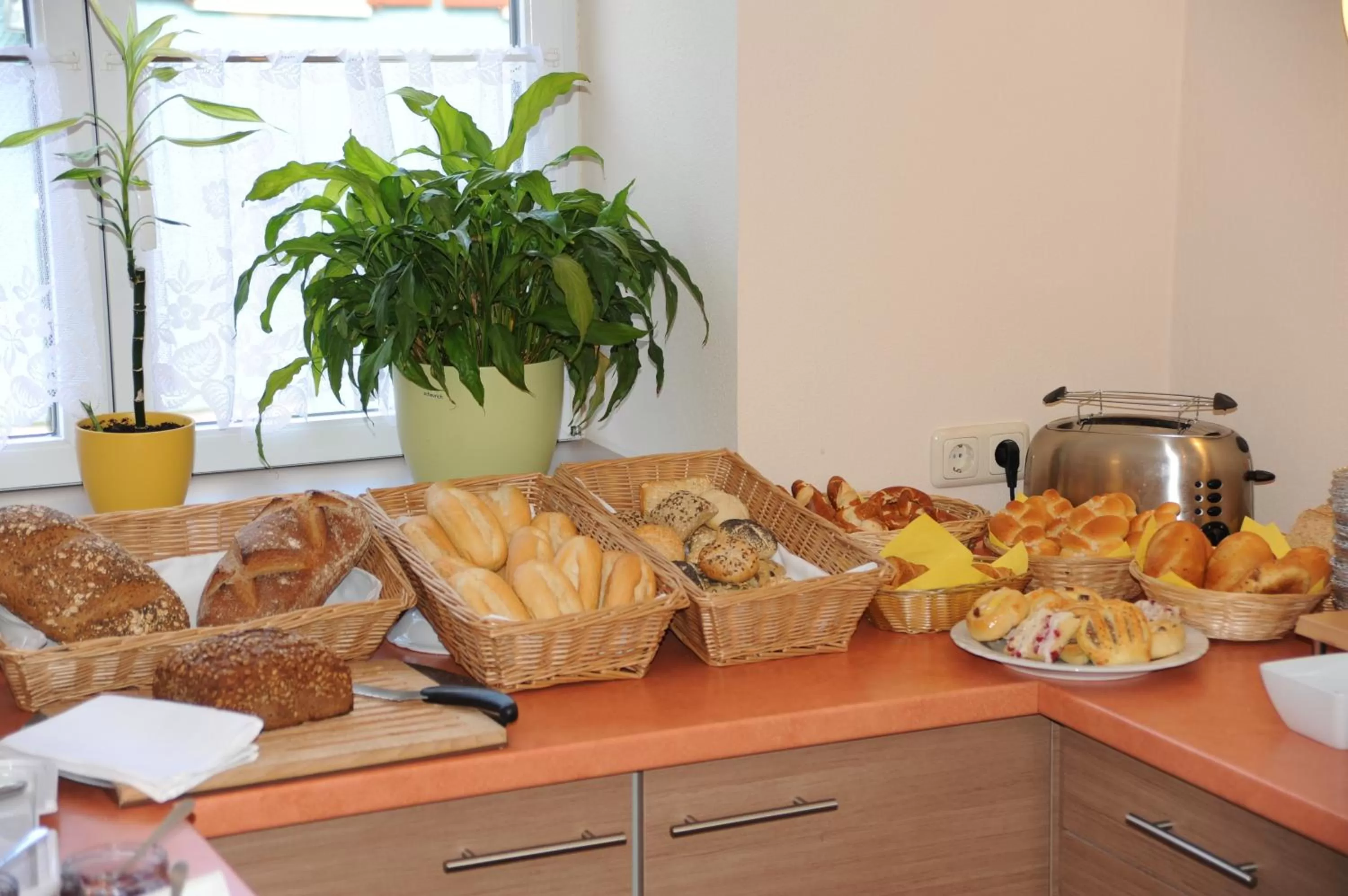 Buffet breakfast in Hotel Post