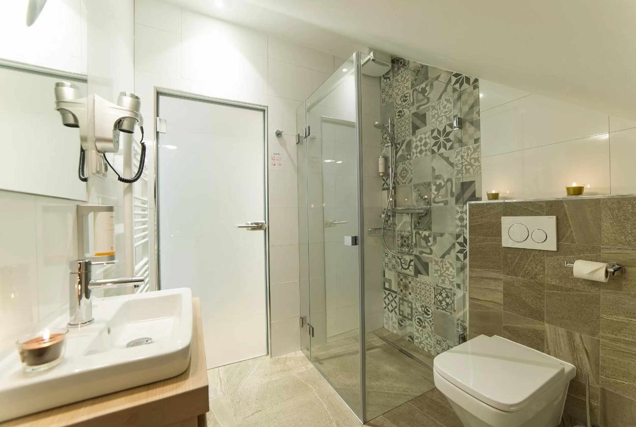 Garni hotel Castle Bridge