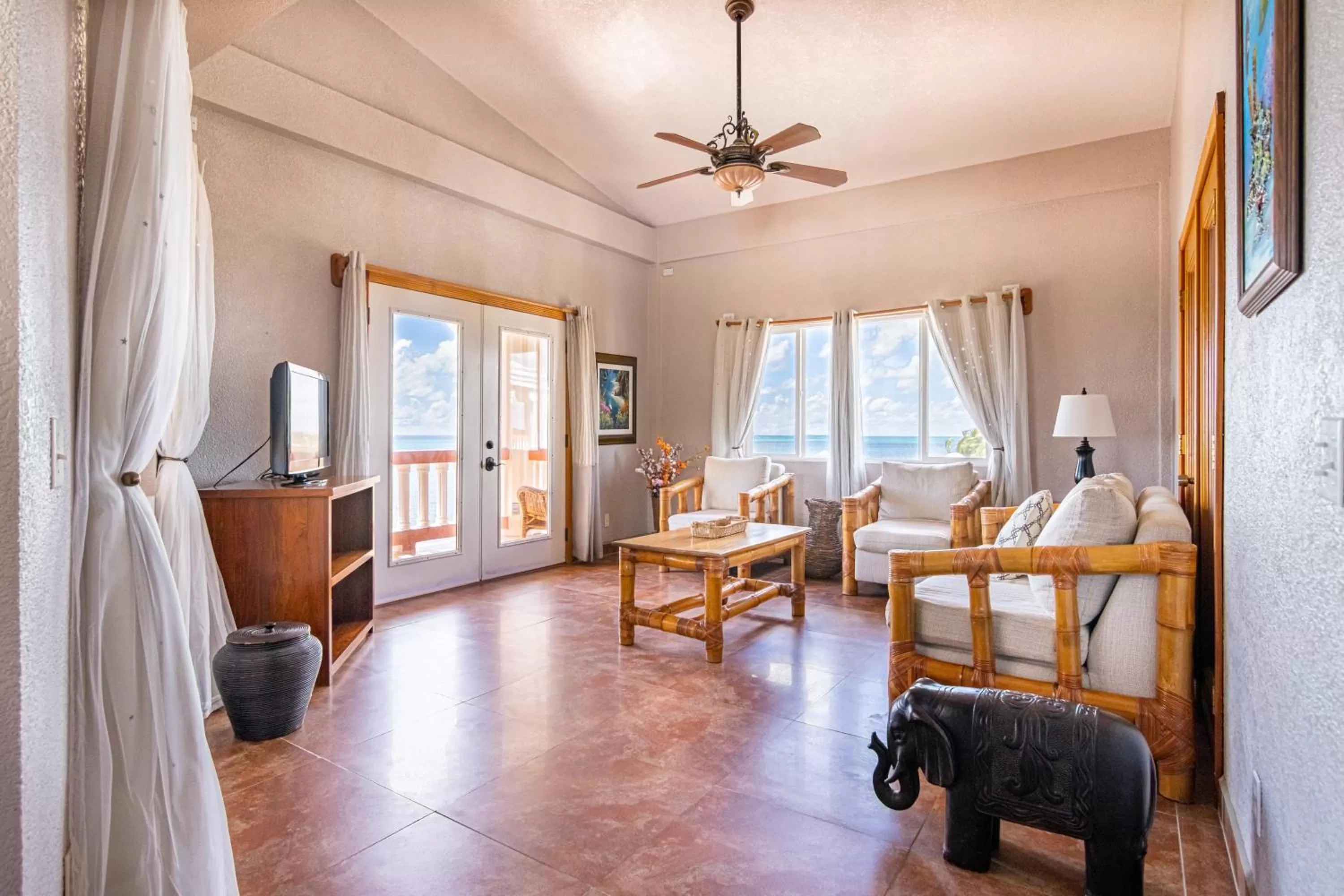 Living room in Lighthouse Beach Villas