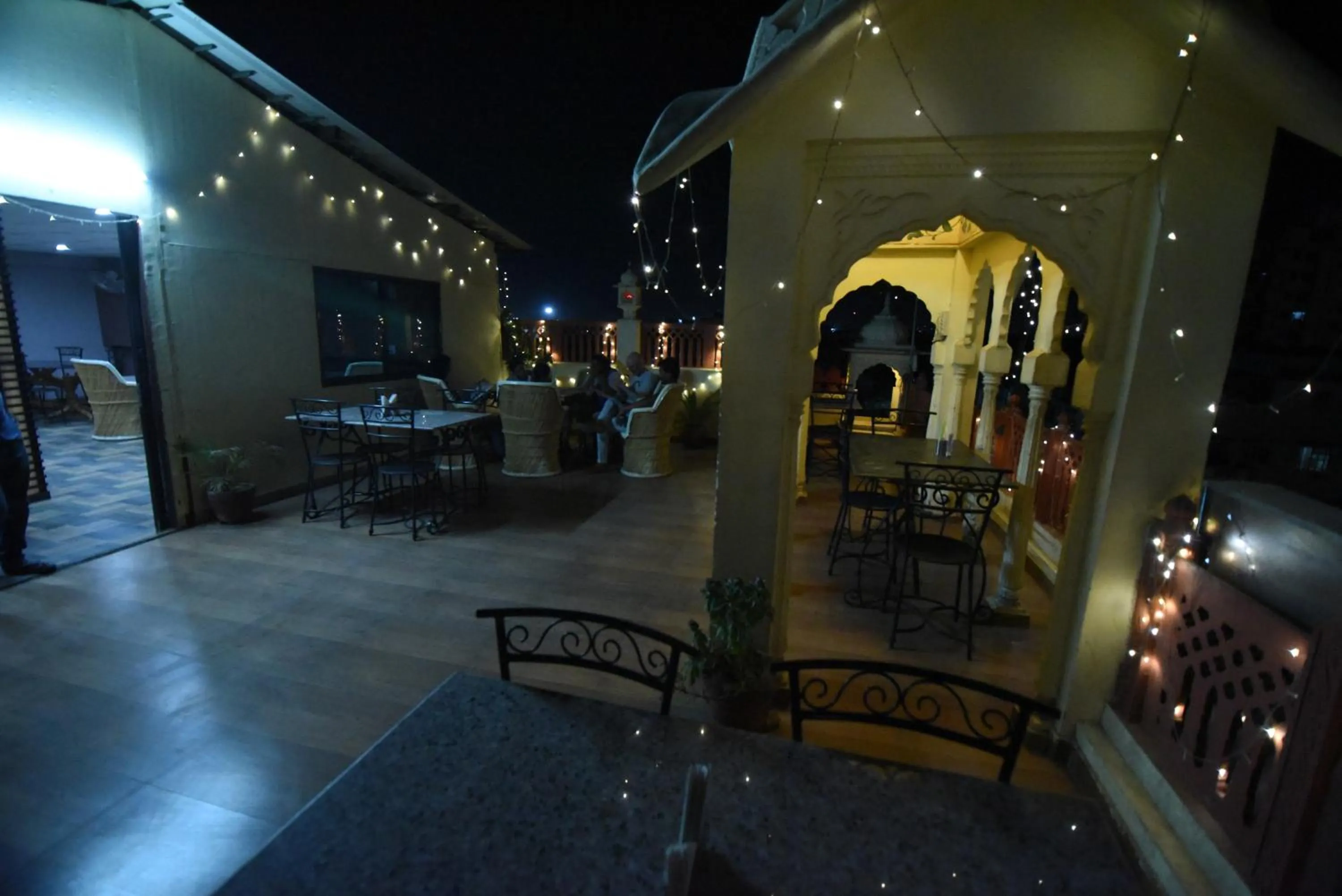 Food and drinks in Hotel Vaishnavi