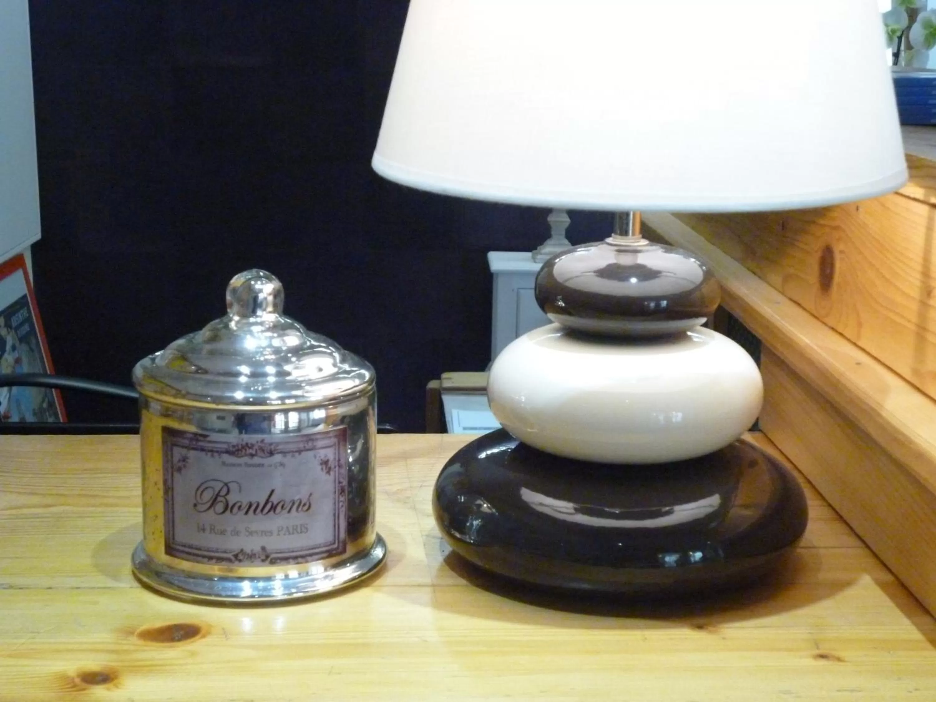 Decorative detail in Hotel Les Montagnards