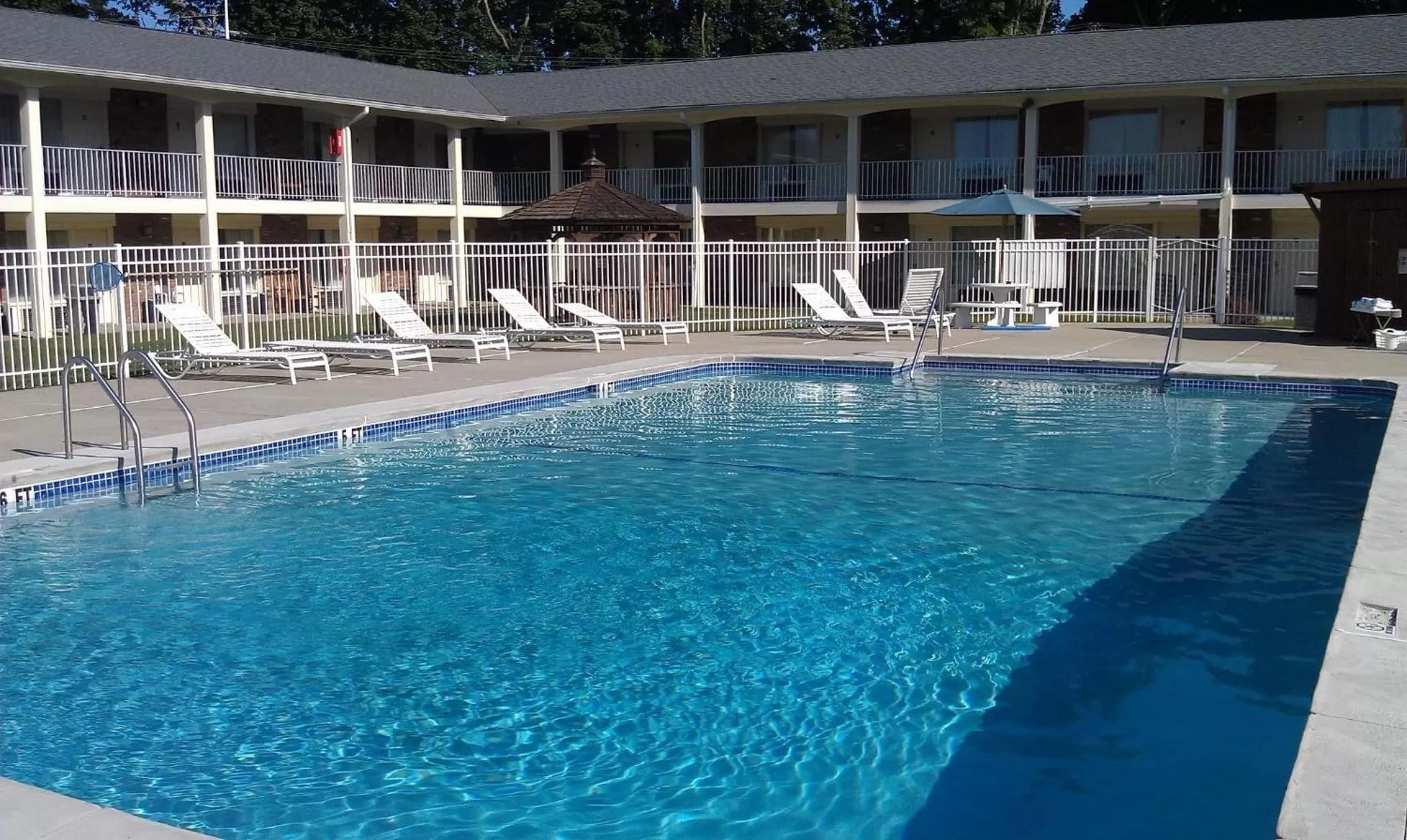 Crystal Inn Eatontown