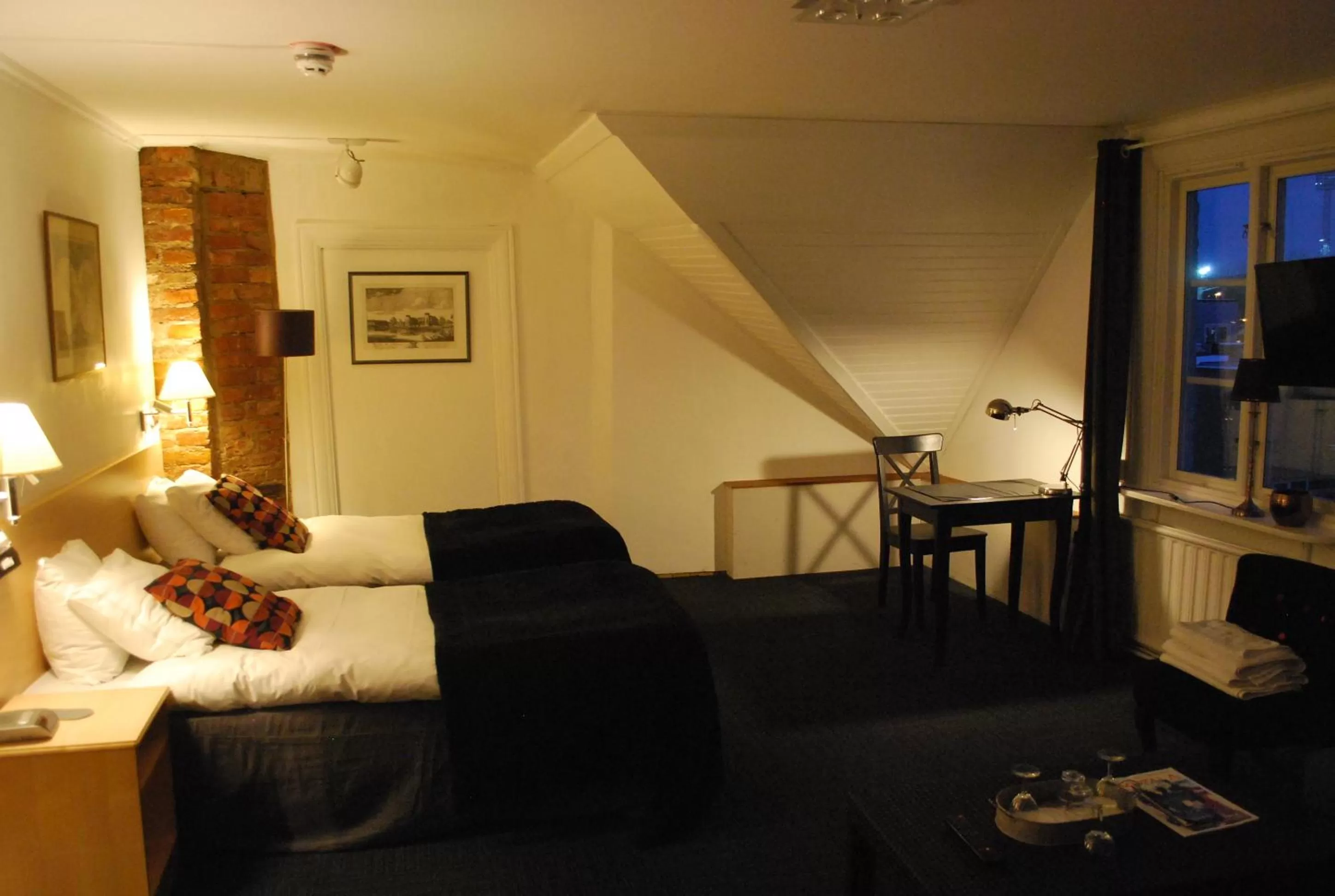 Photo of the whole room in Hotell Östermalm