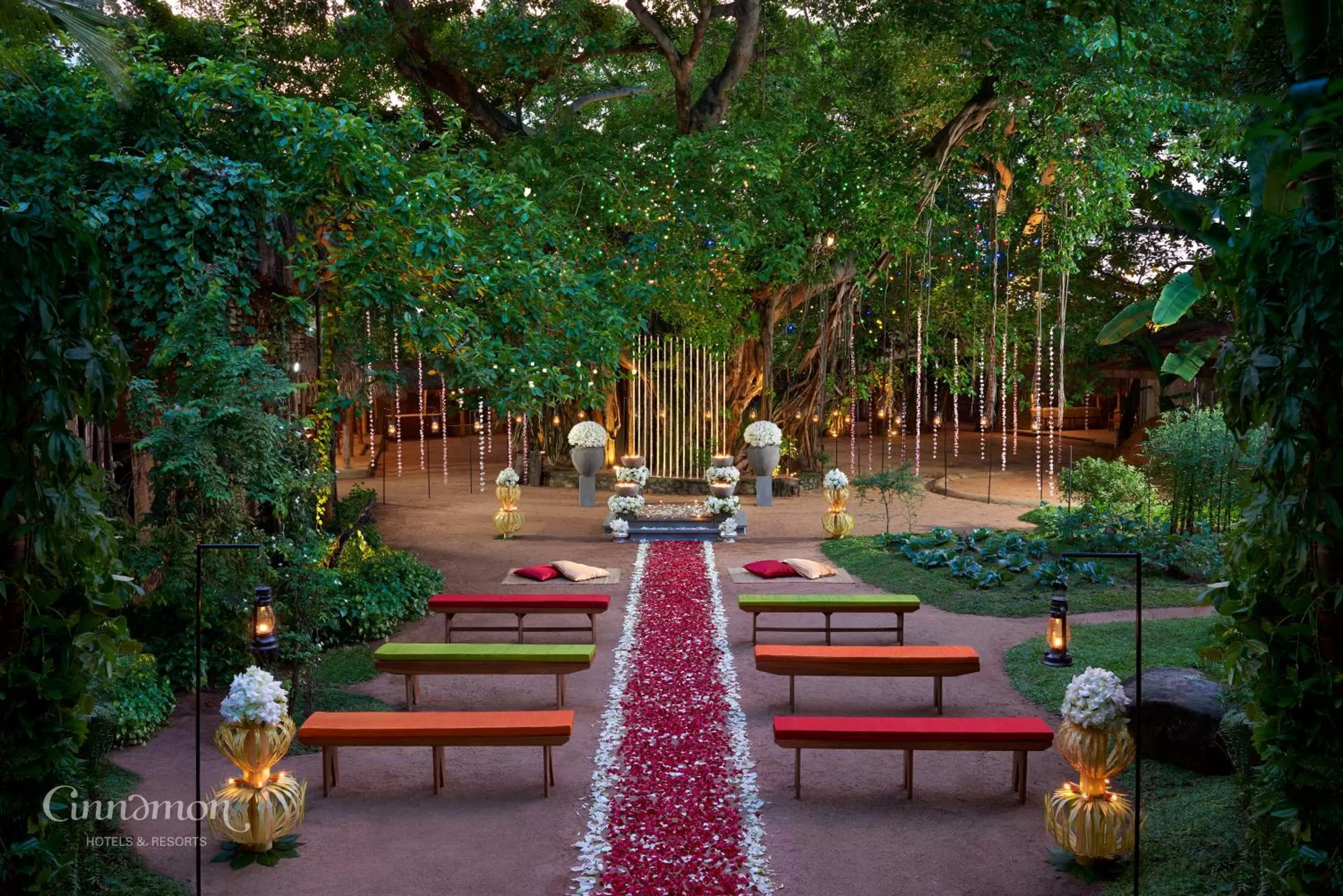 Garden in Cinnamon Grand Colombo