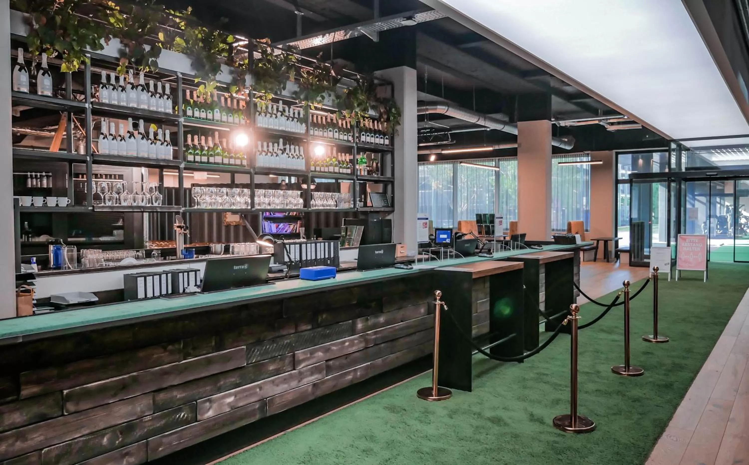 Lobby or reception in LOFTSTYLE Hotel Hannover, Best Western Signature Collection