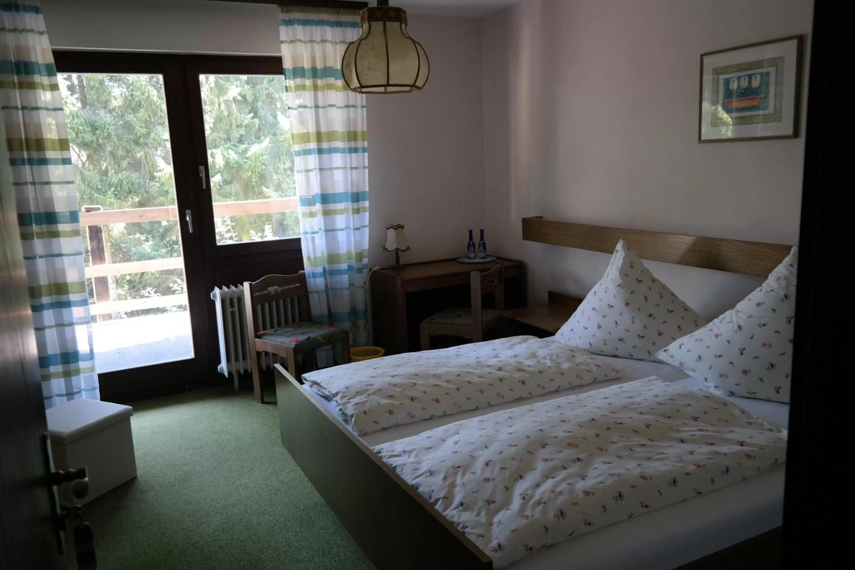 Bed in Herzog's Ulsterbrücke Garni Hotel