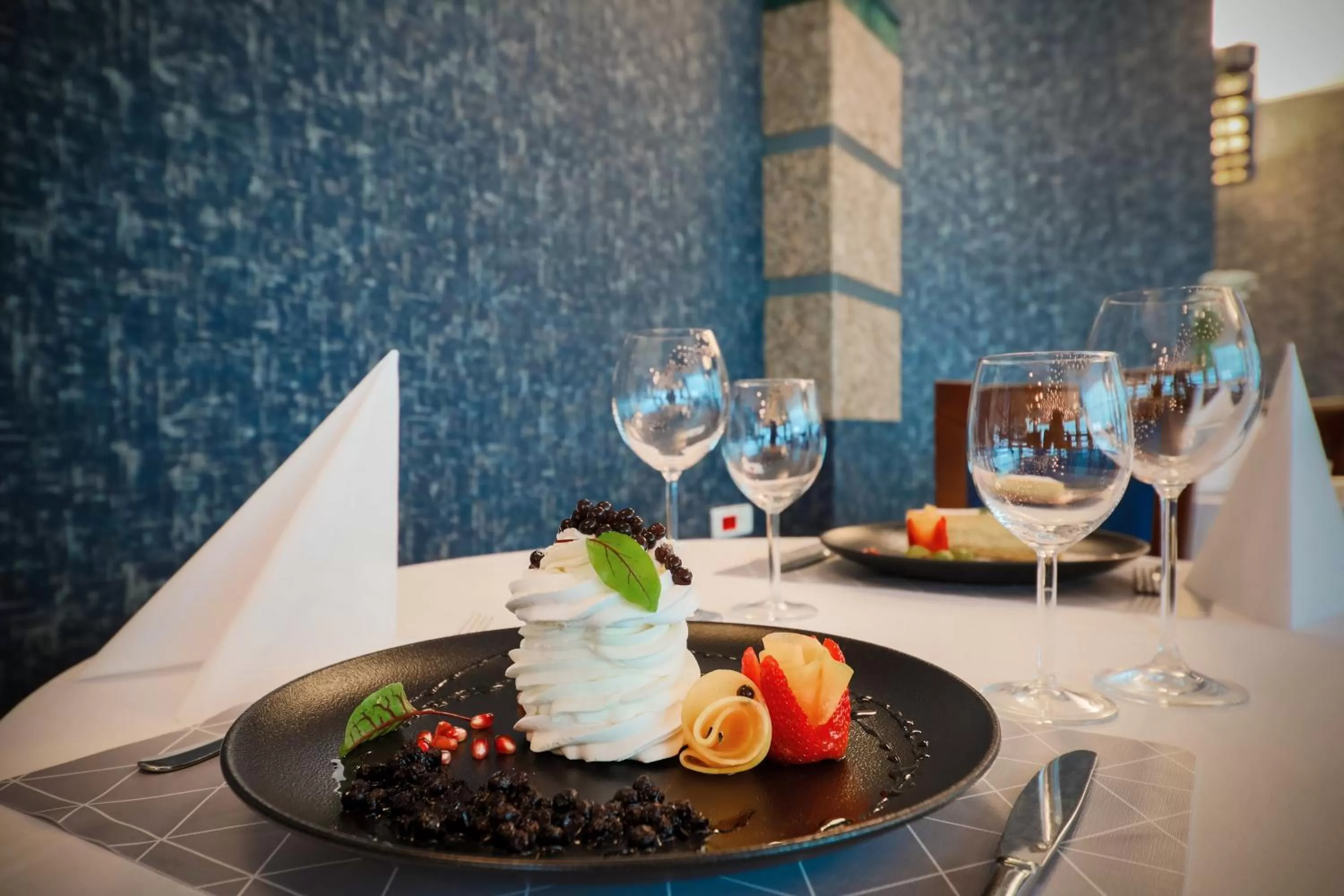 Restaurant/places to eat in Hotel Belweder