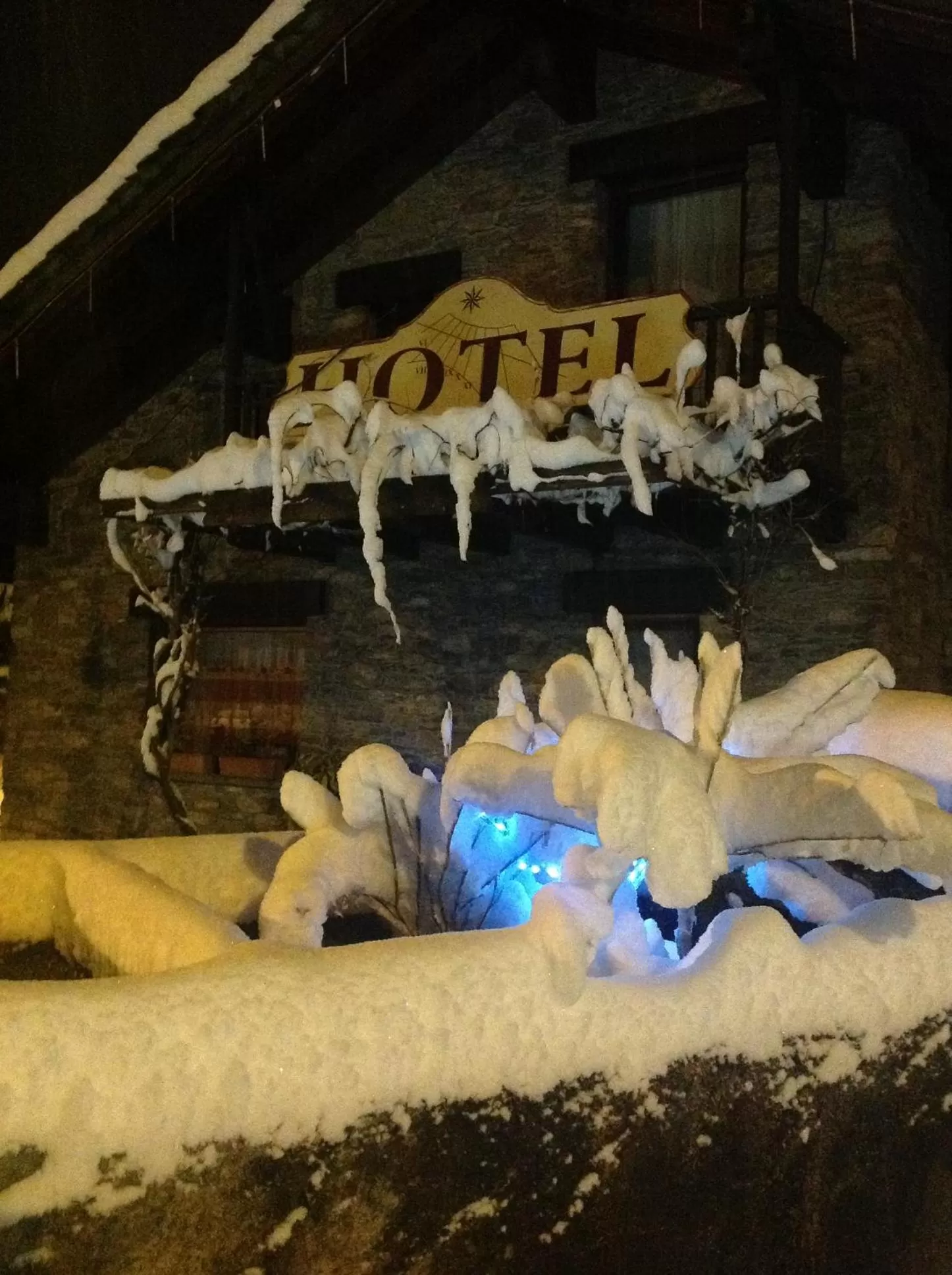 Property building in Hotel Chalet La Meridiana