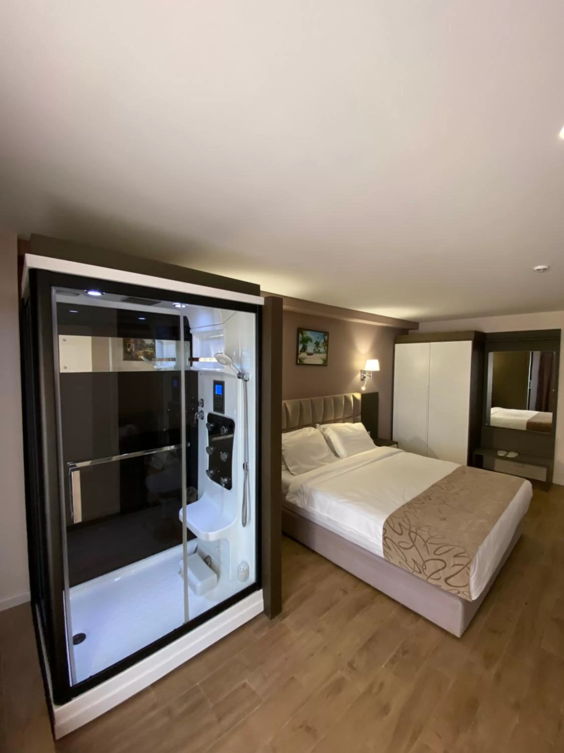 Superior Double Room in Doanesia Premium Hotel & Spa