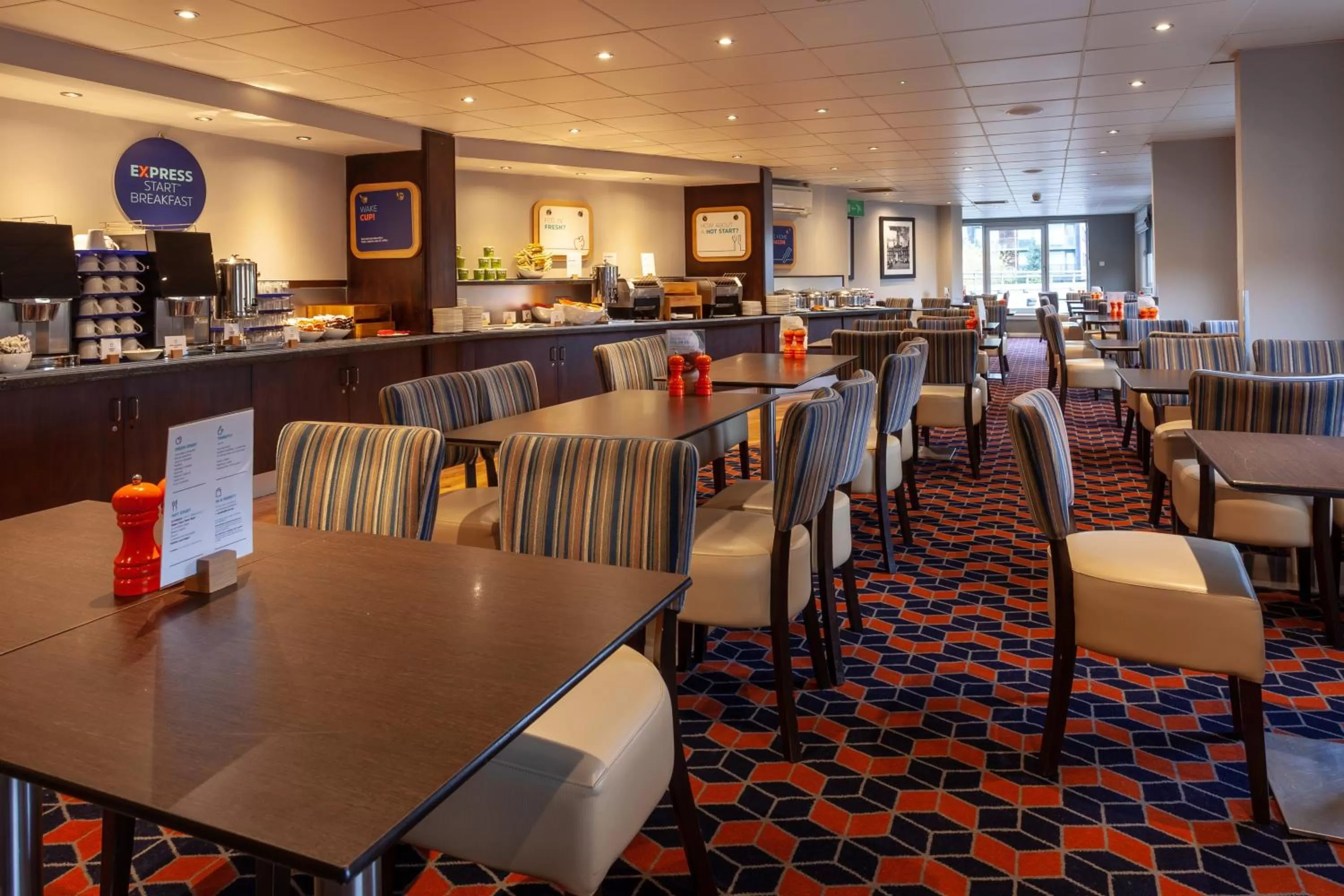 Breakfast in Holiday Inn Express - Glasgow - City Ctr Theatreland by IHG