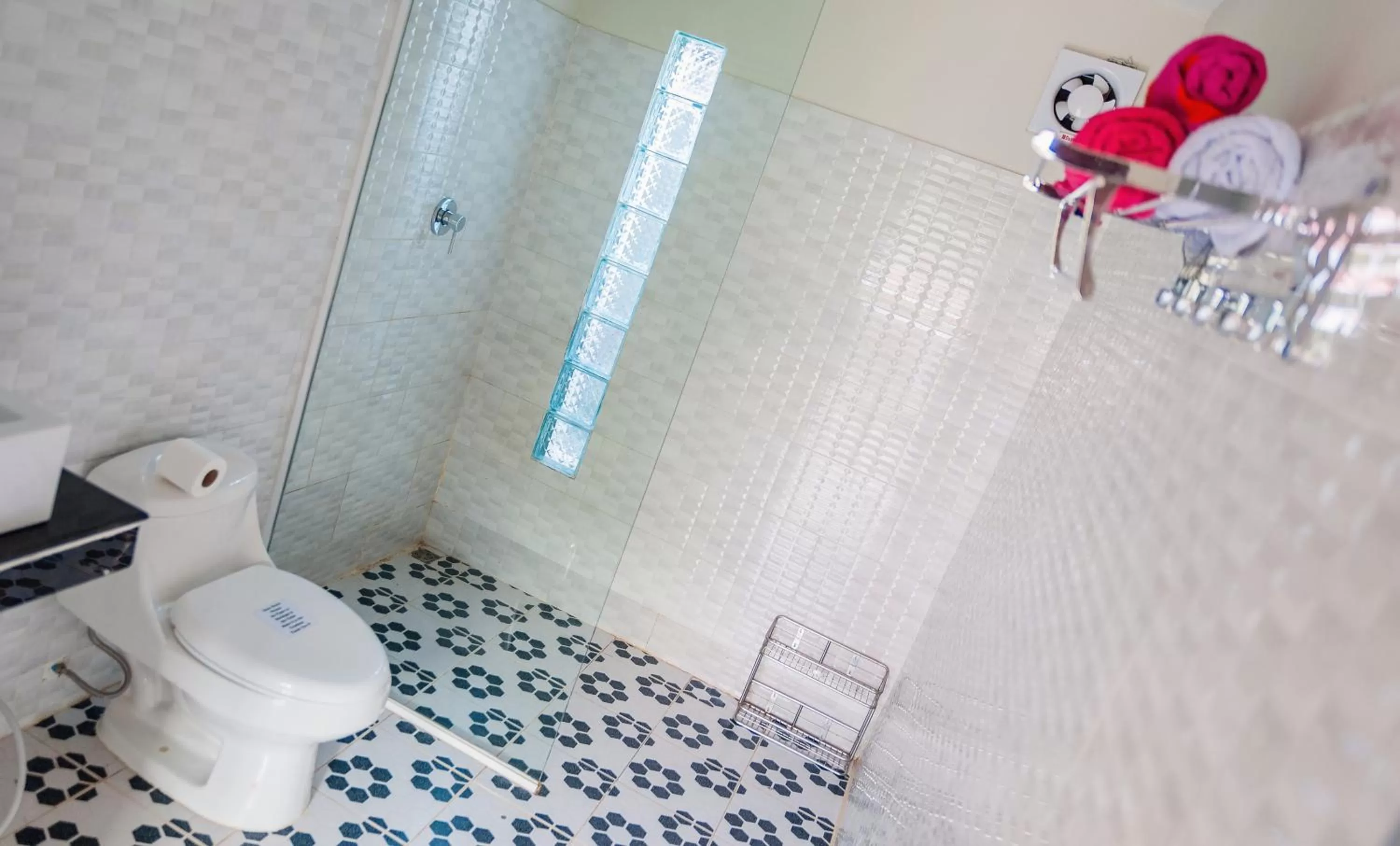 Bathroom in Spayhiti