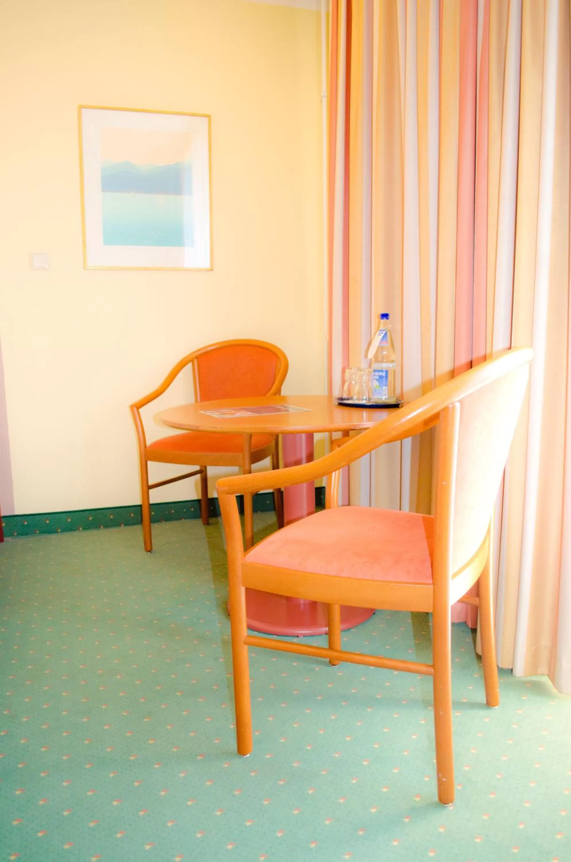 Seating area in Wyndham Garden Kassel