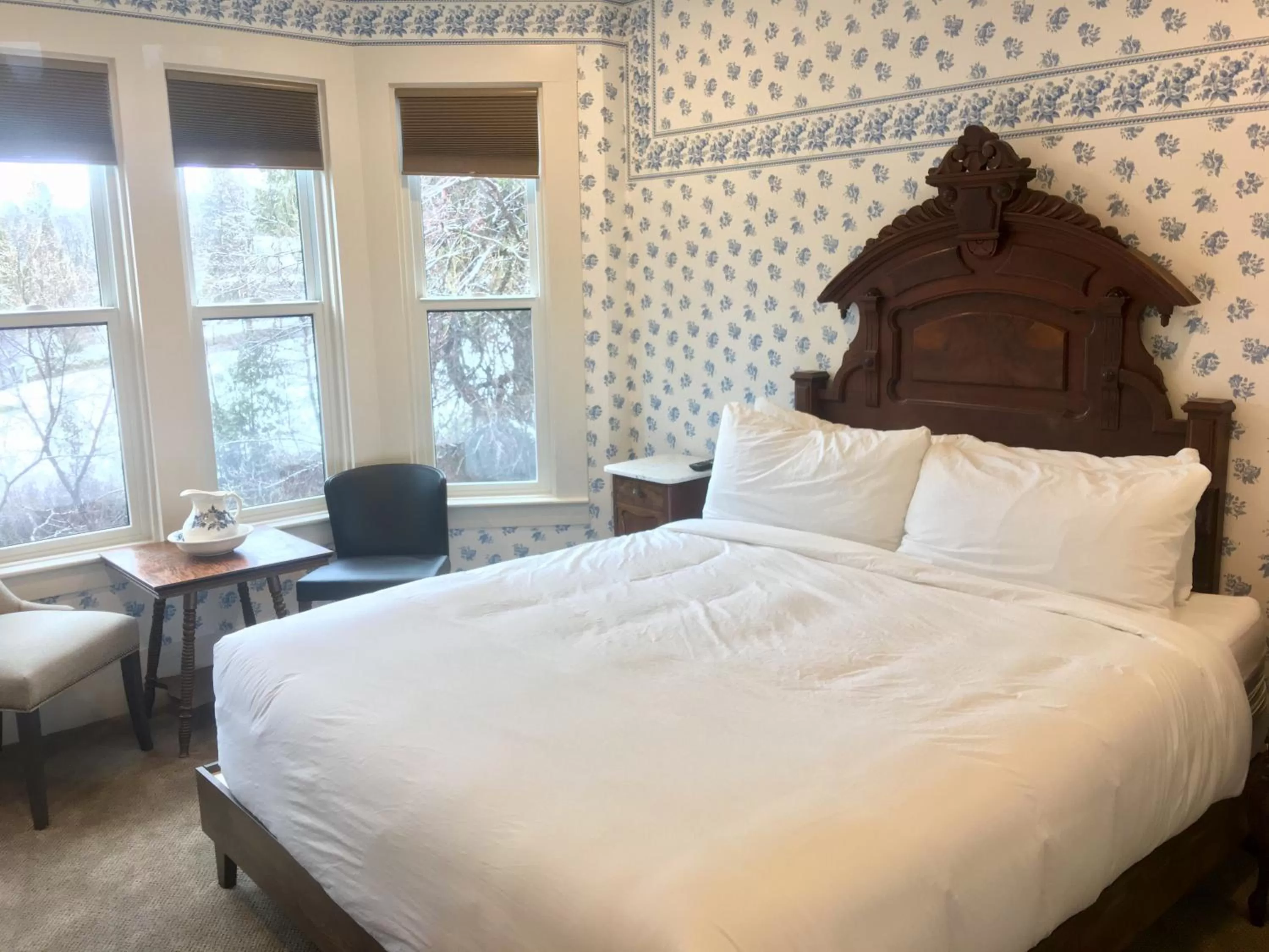 Bedroom, Bed in The Groveland Hotel