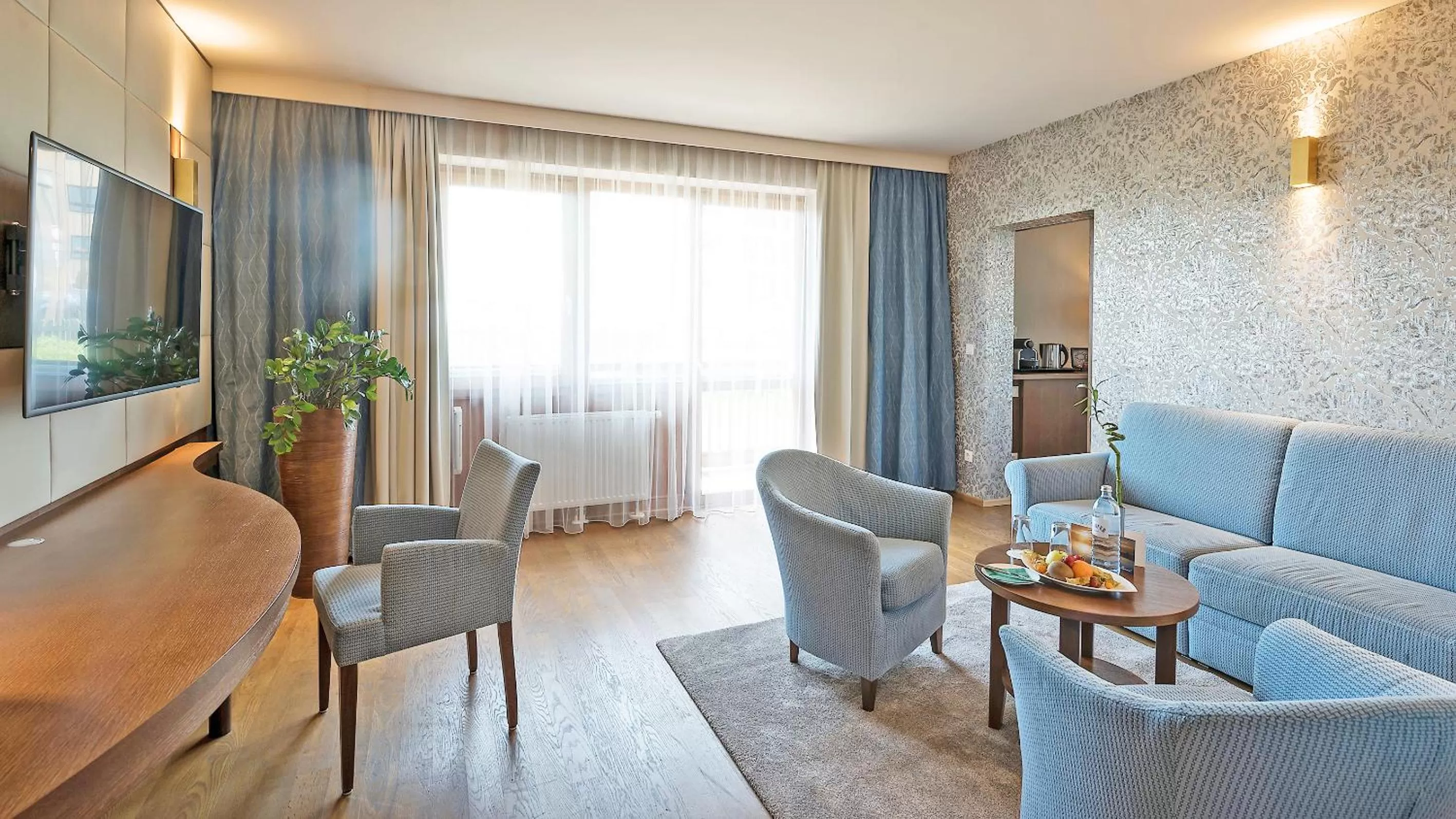 Deluxe Suite with Spa Bath in Hotel & Spa Larimar