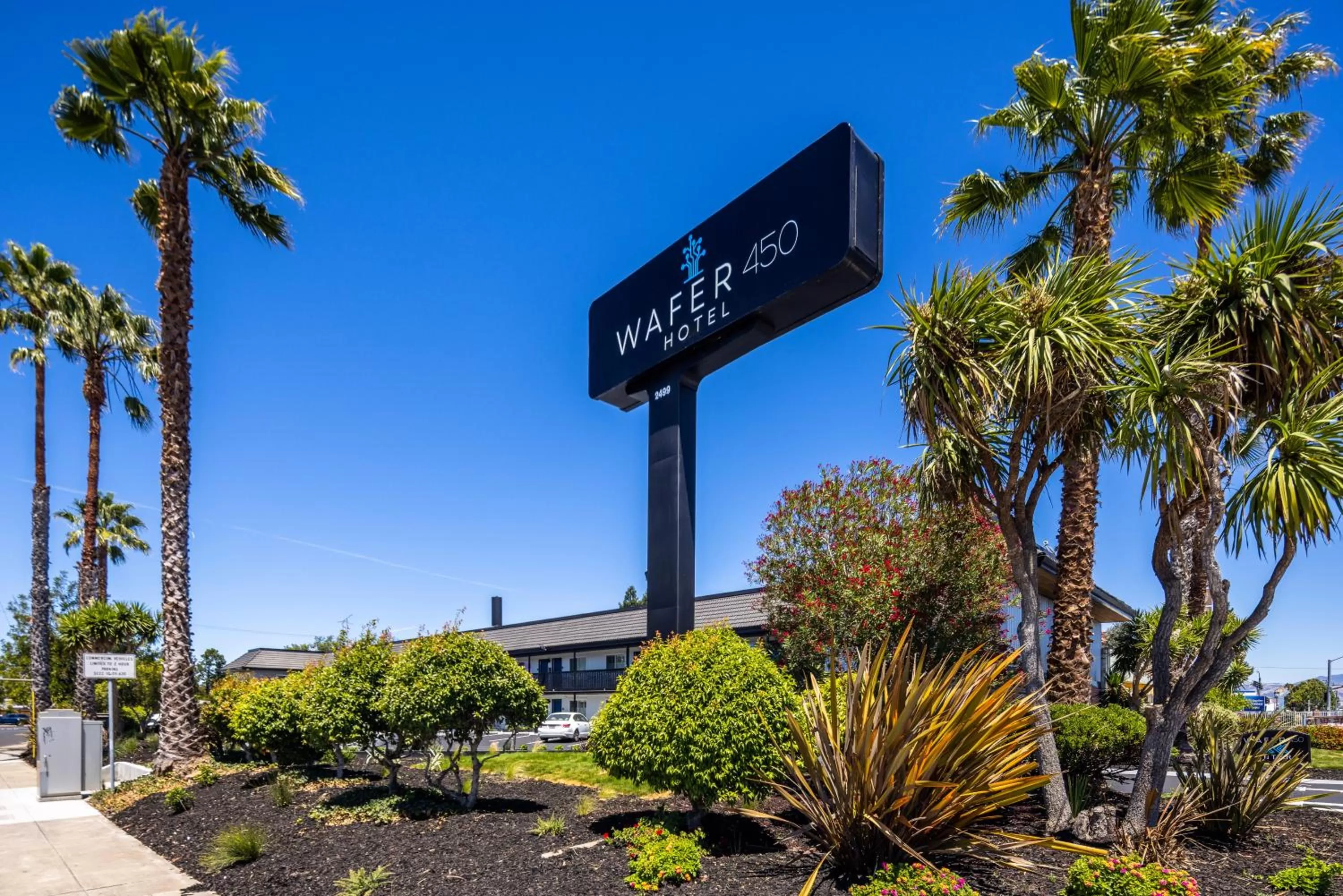 Property logo or sign in WAFER 450 Hotel