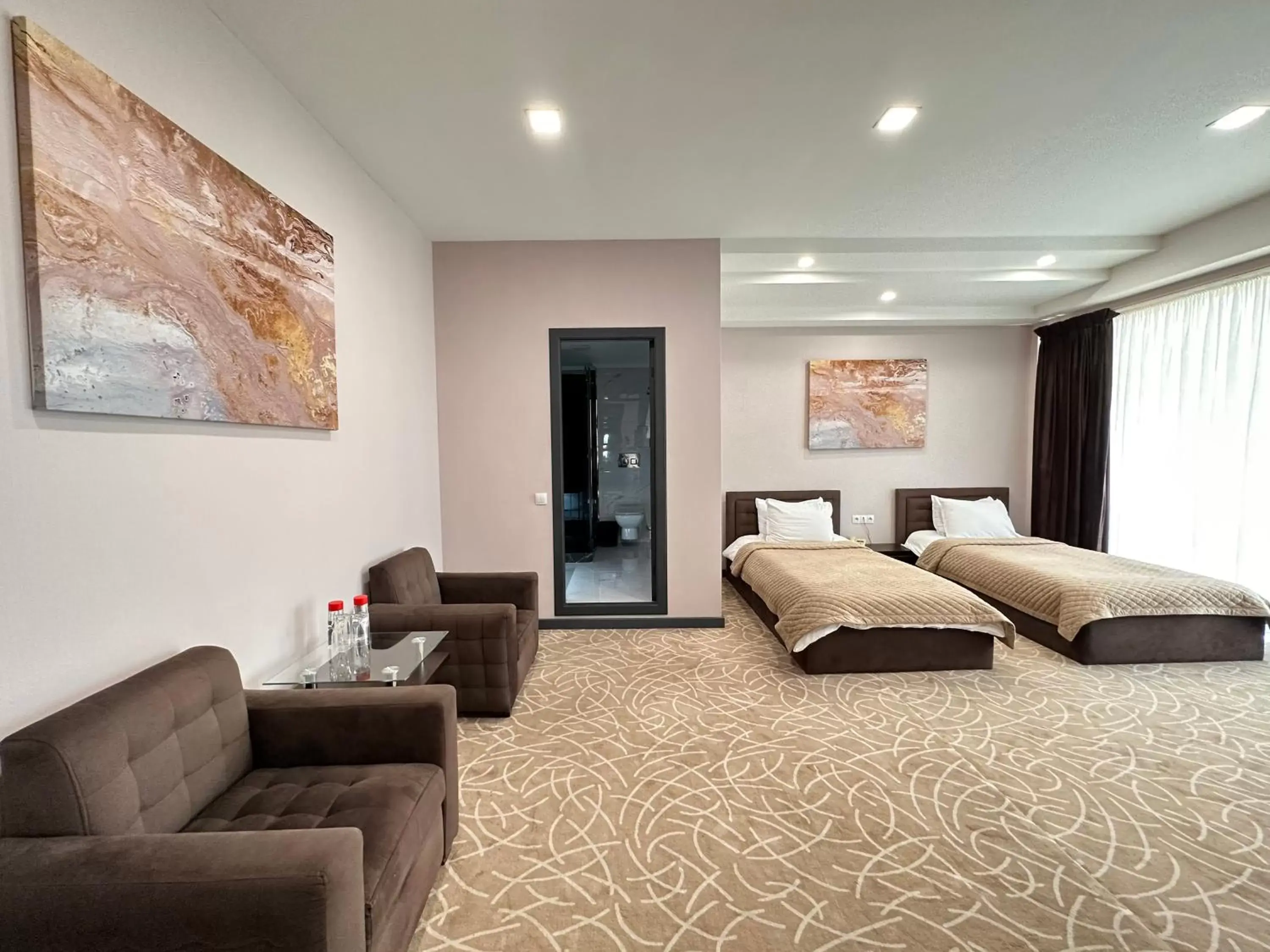 Twin Room - single occupancy in Astor Hotel Twin Room - single occupancy in Astor Hotel