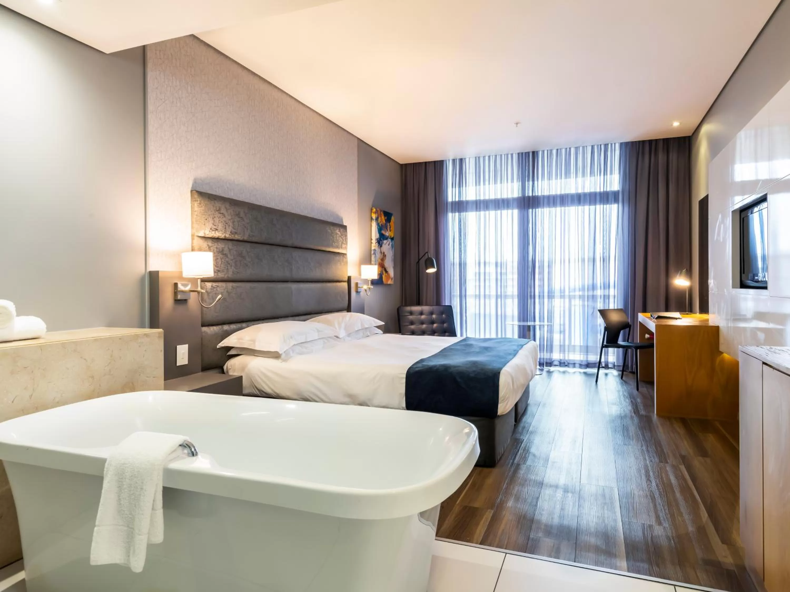 Photo of the whole room, Bed in aha Gateway Hotel Umhlanga