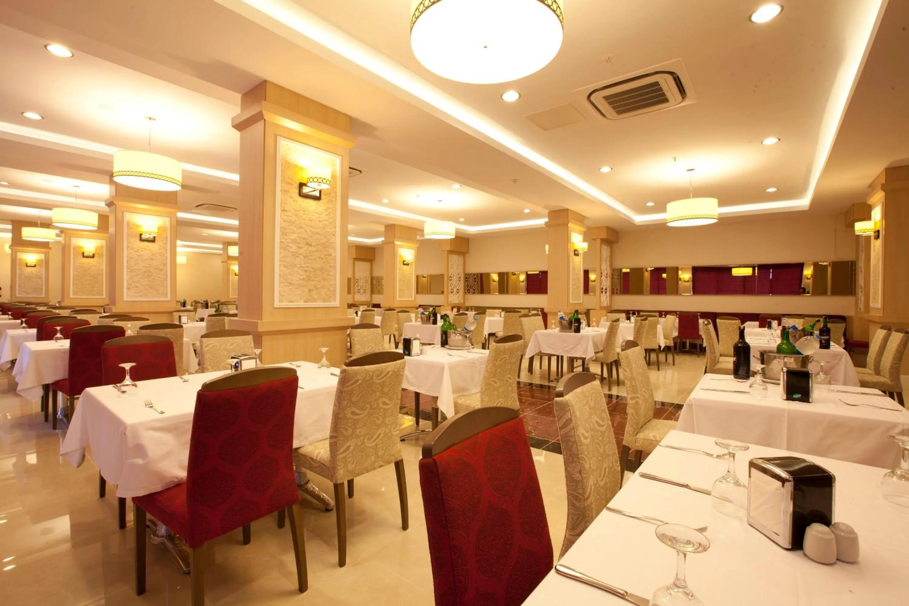 Restaurant/places to eat in Merve Sun Hotel & SPA