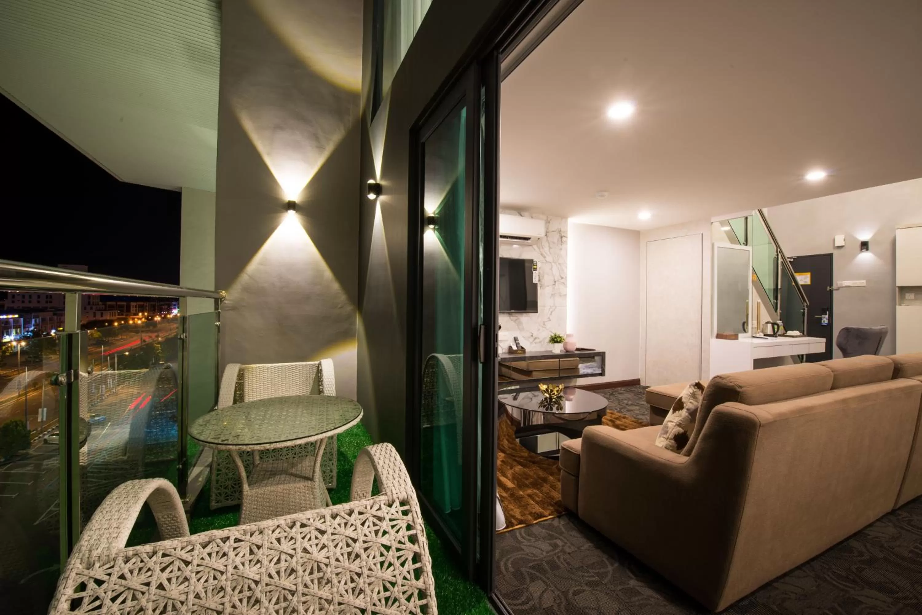 Balcony/Terrace in Asiatic Hotel