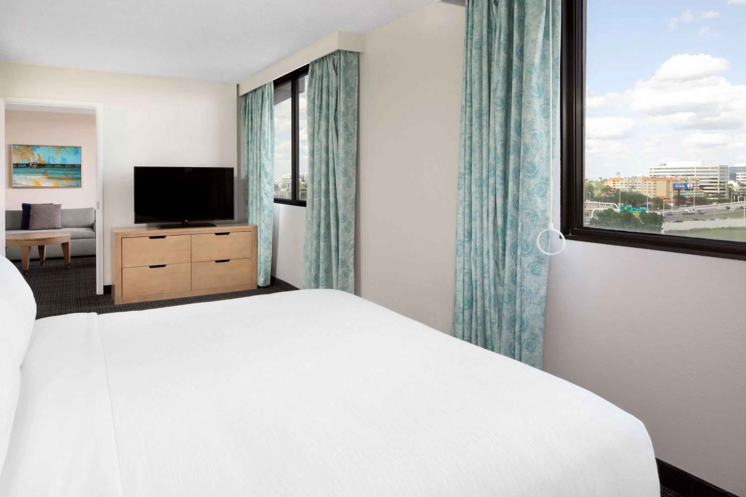 Bed in Embassy Suites by Hilton Tampa Airport Westshore