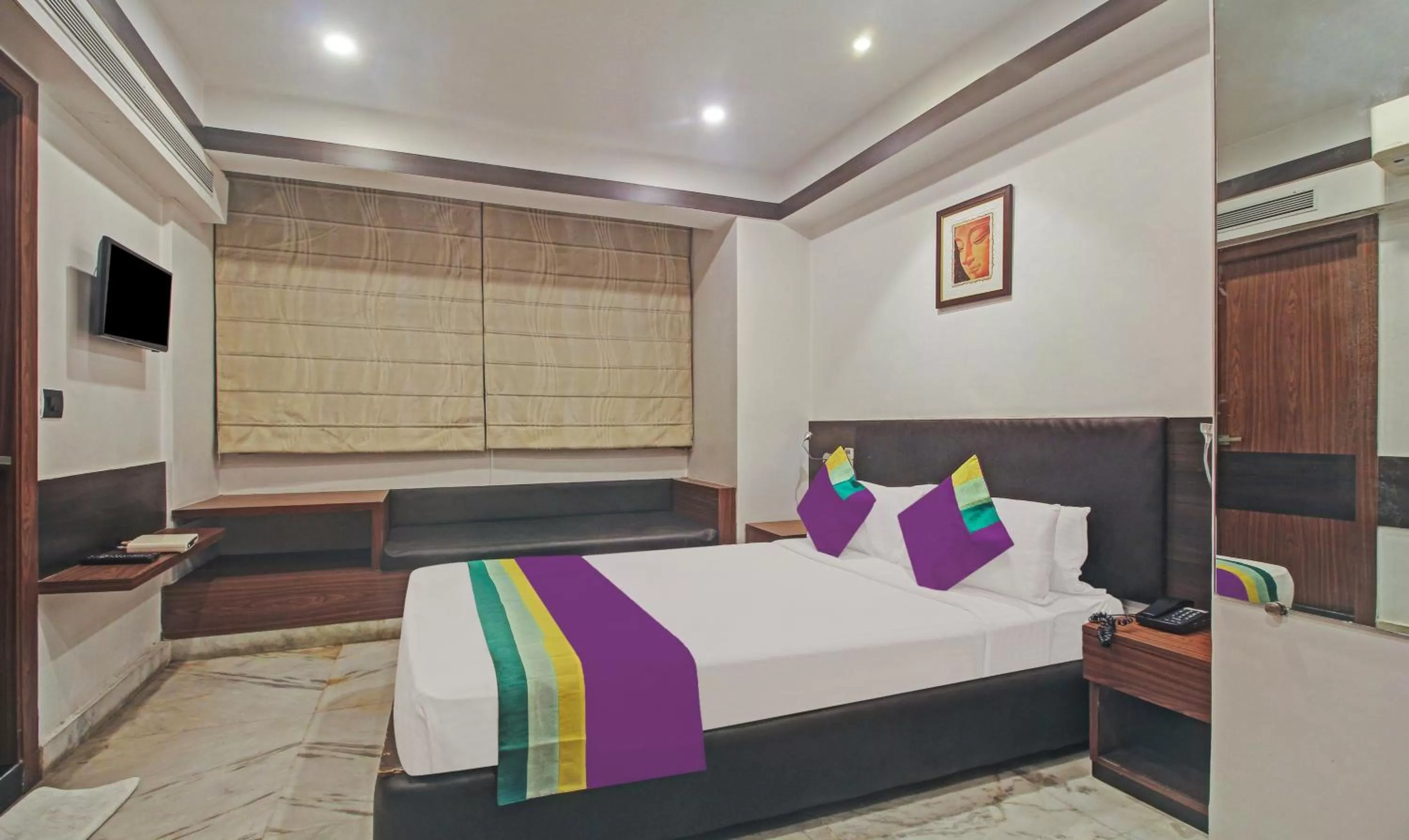 Bedroom, Bed in Treebo Tryst Dee Empresa