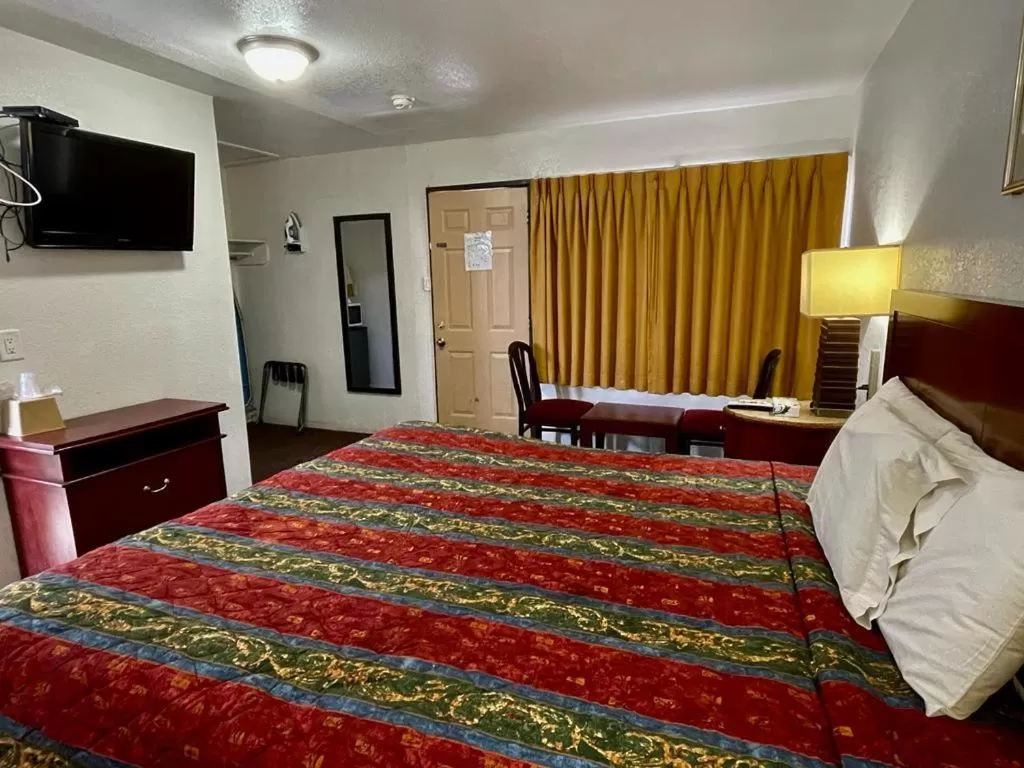 Bed in Desert Inn